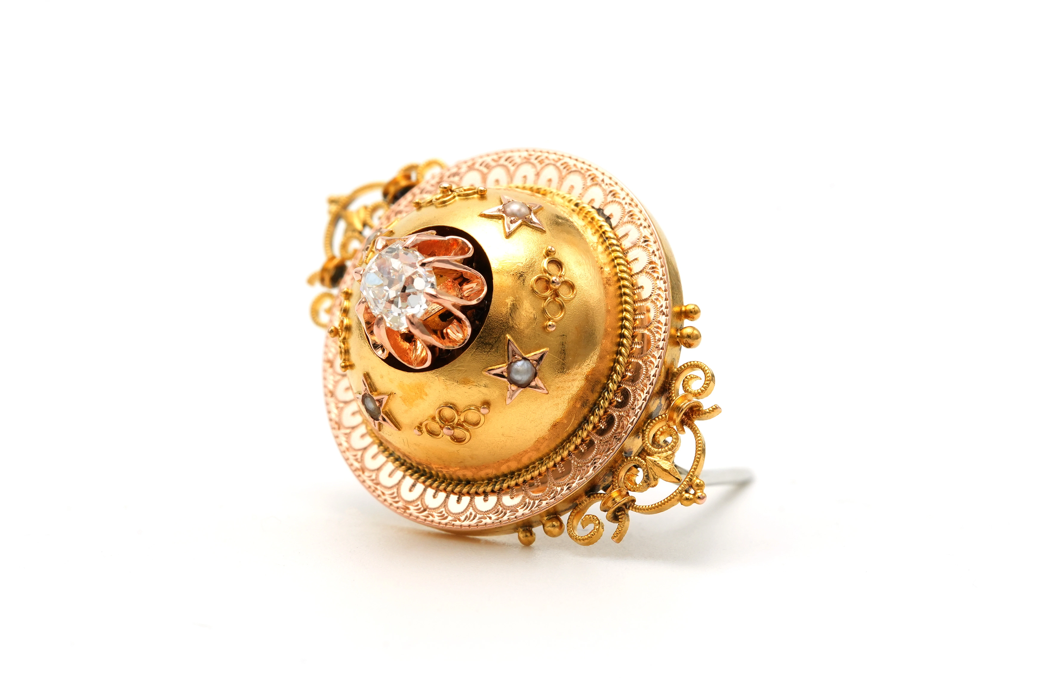 Broche Napoléon III en or jaune 18 carats sertie de perles et d'un diamant old cut - 2