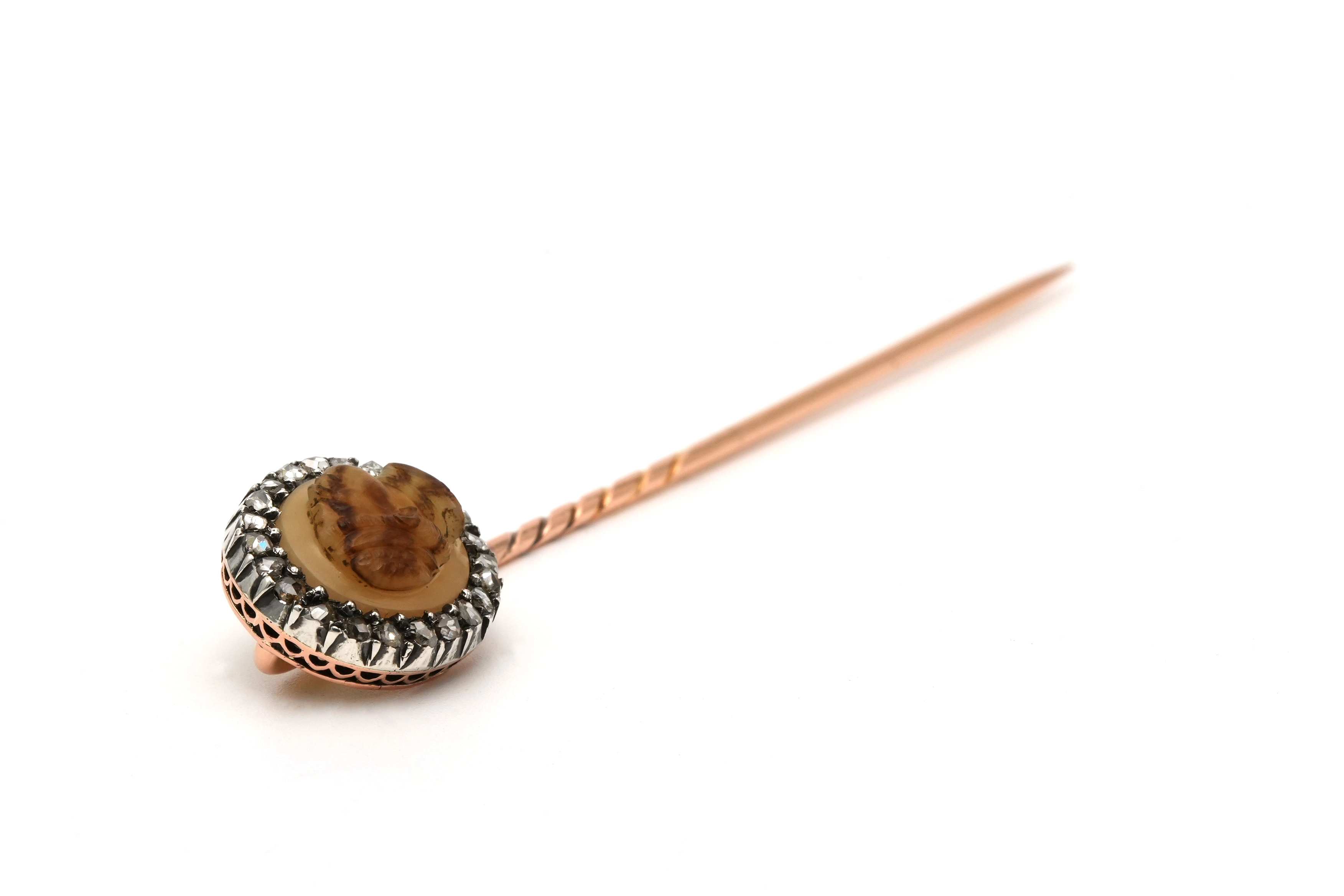 Epingle Napoléon III en or jaune 18 carats et argent sertie d'une agate et de diamants "taille" rose - 6