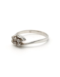 Bague contemporaine en or blanc 18 carats sertie de diamants "taille" brillant (+-0.24ct) - - 2