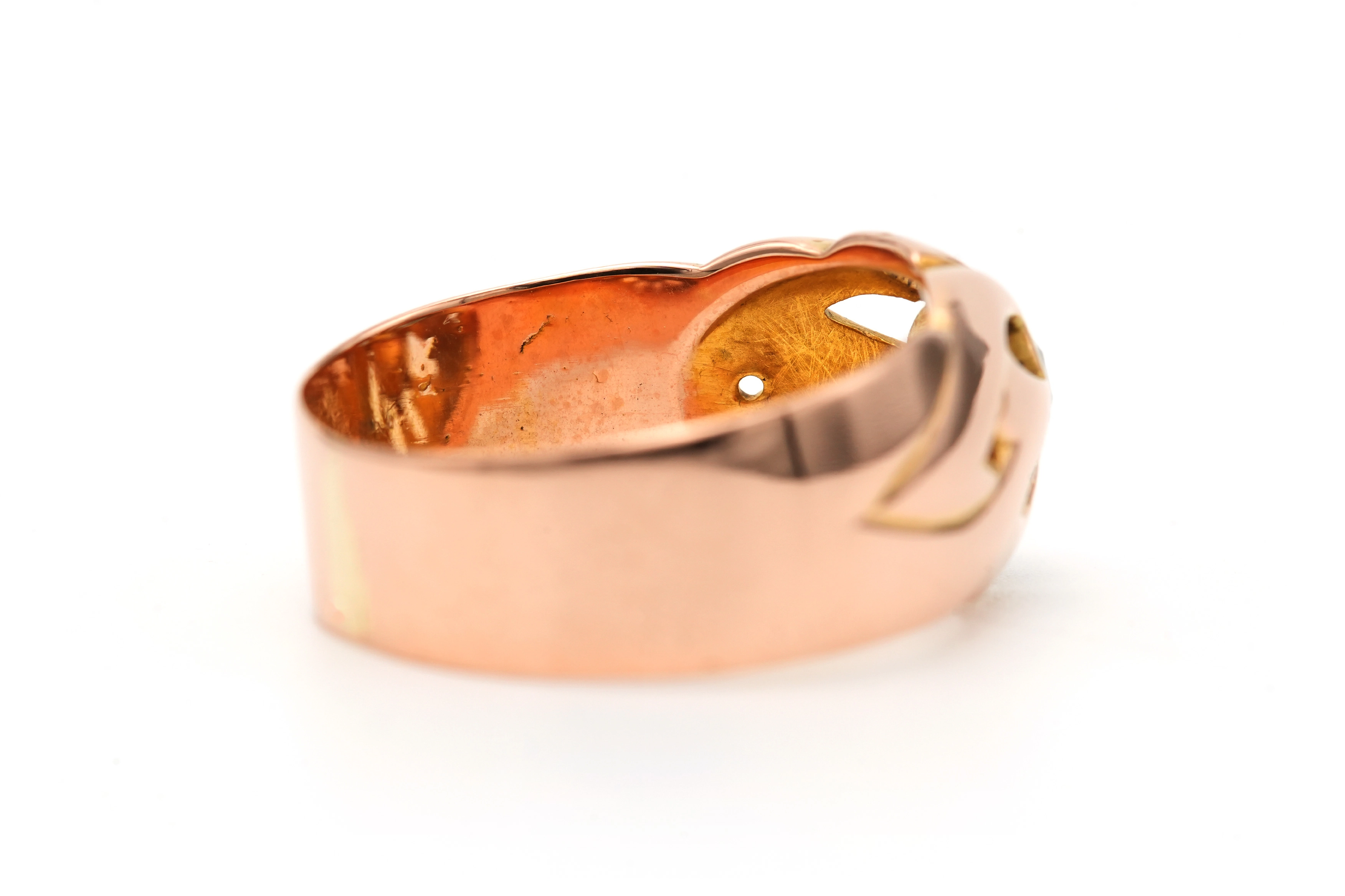 Bague Art Déco en or jaune 18 carats sertie d'un diamant "taille" rose - 5