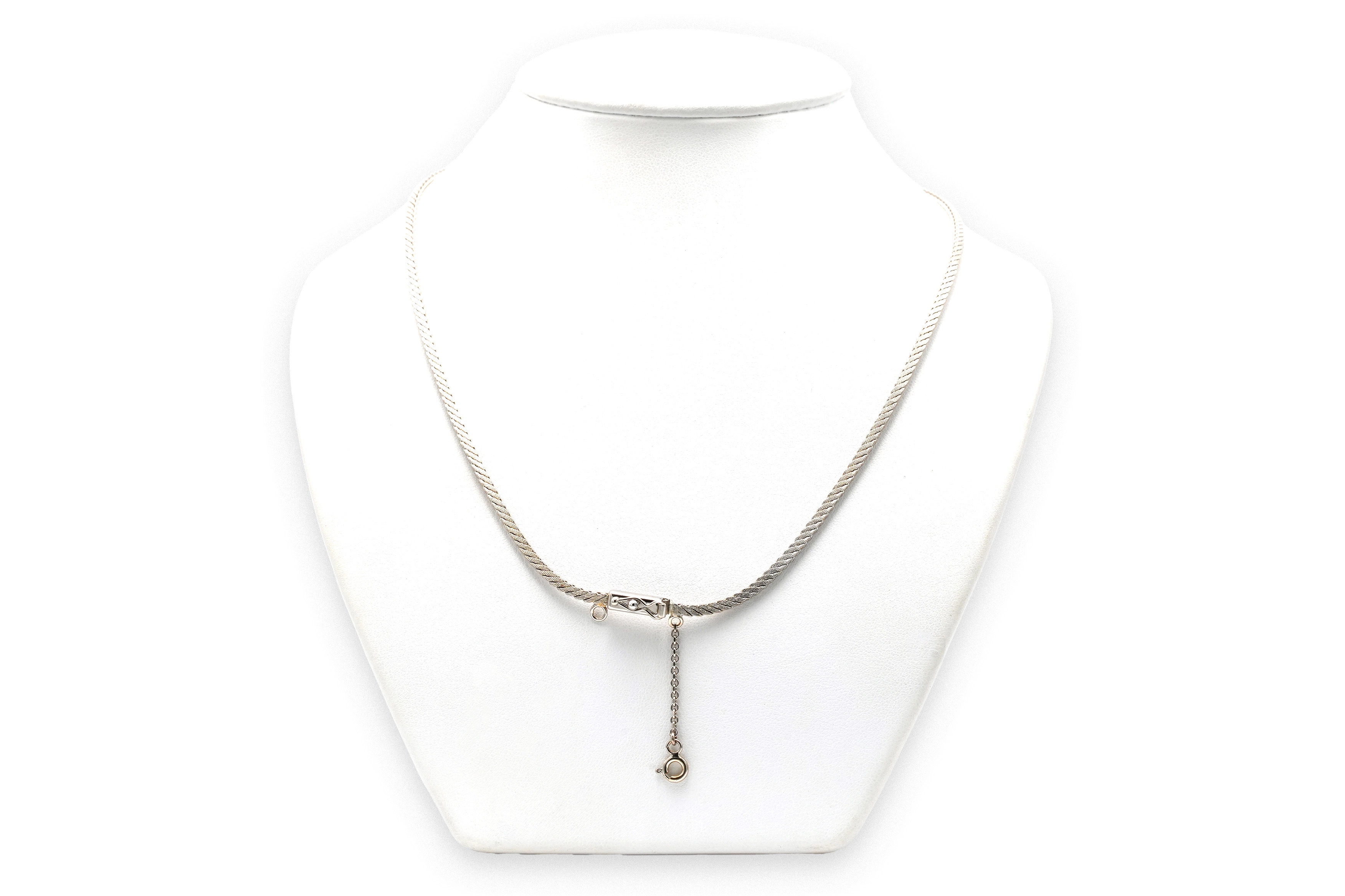 Collier Années 70 en or blanc 18 carats, saphirs et diamants "taille" brillant (+-1.52ct) - 6