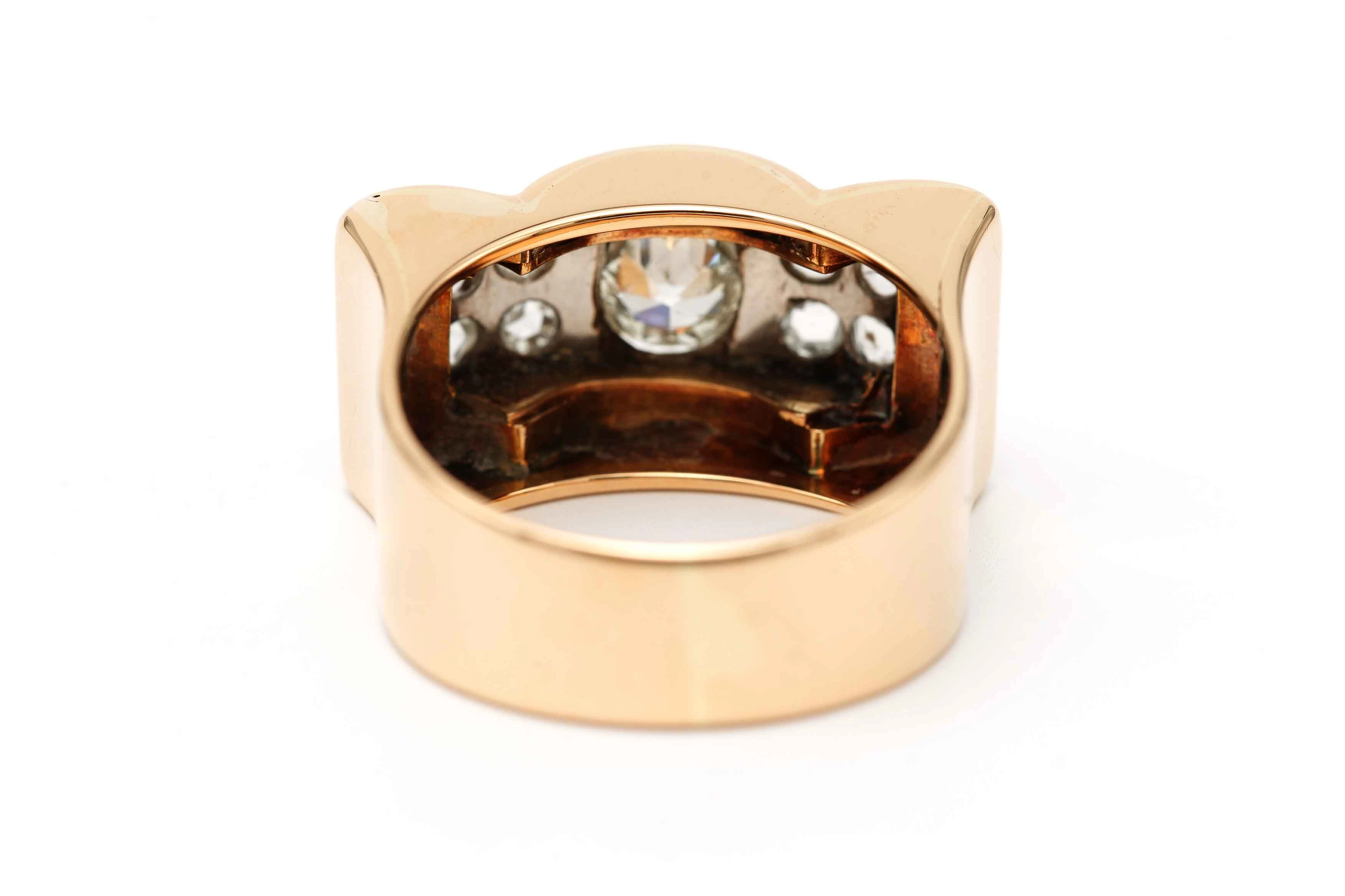 Bague Art Déco en or jaune et blanc 18 carats sertie de diamants "taille" rose et d'un diamant old cut - 4
