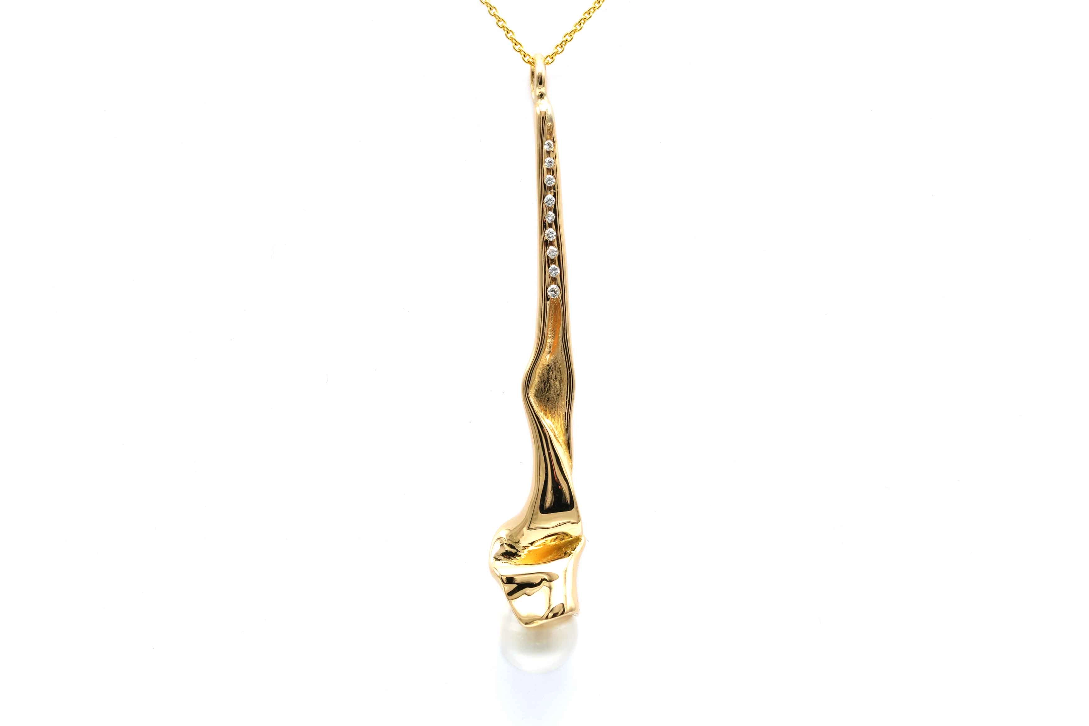 Pendentif Années 70 en or jaune 18 carats serti d'une perle et de diamants "taille" brillant (+-0,14ct) - 1