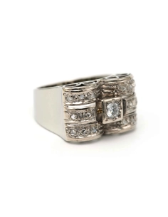 Bague Art Déco en or blanc 18 carats sertie de diamants "taille" rose et d'un diamant "taille" brillant (+-0,25ct) - 6