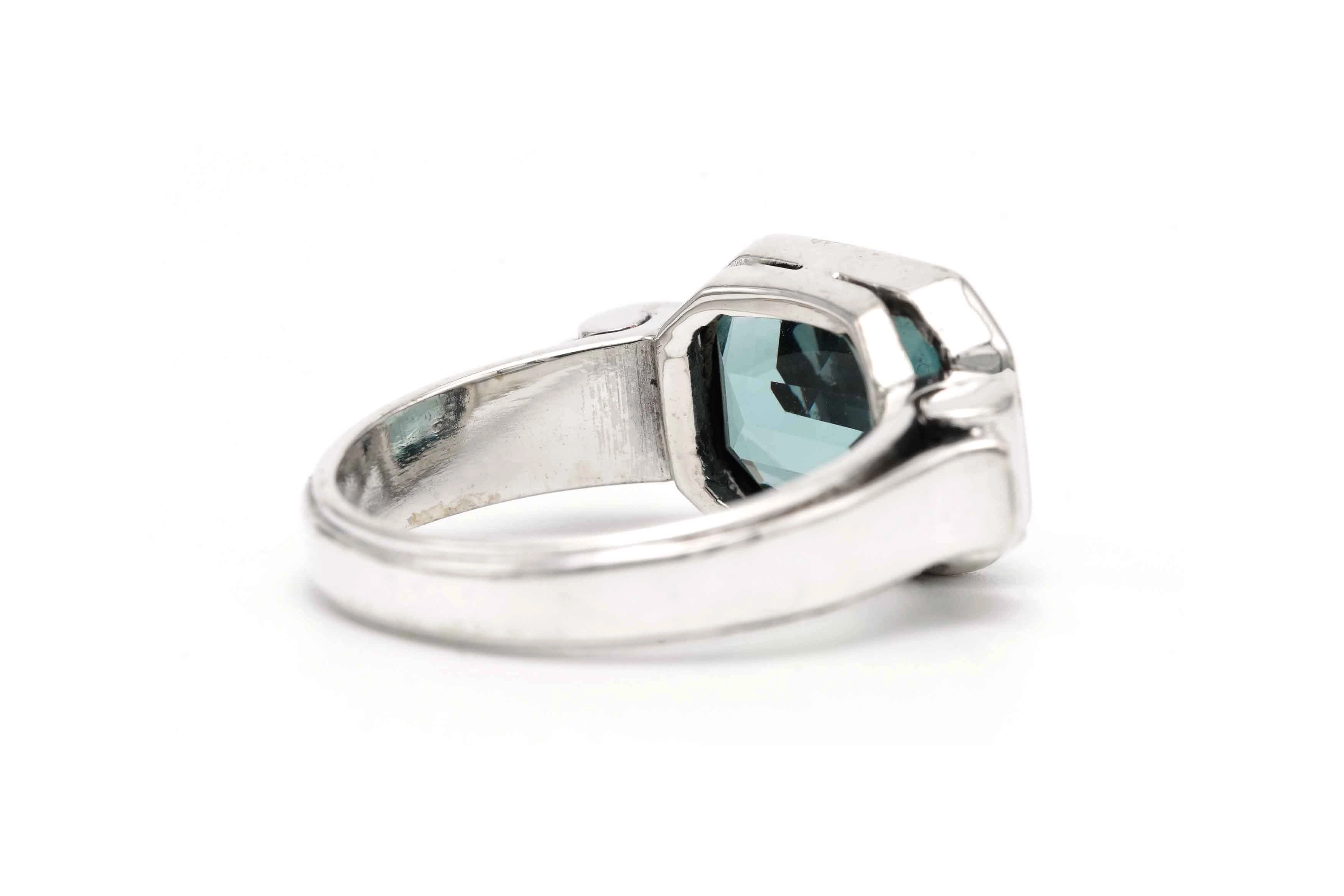 Bague Art Déco en argent 835 sertie d'une spinelle de synthèse