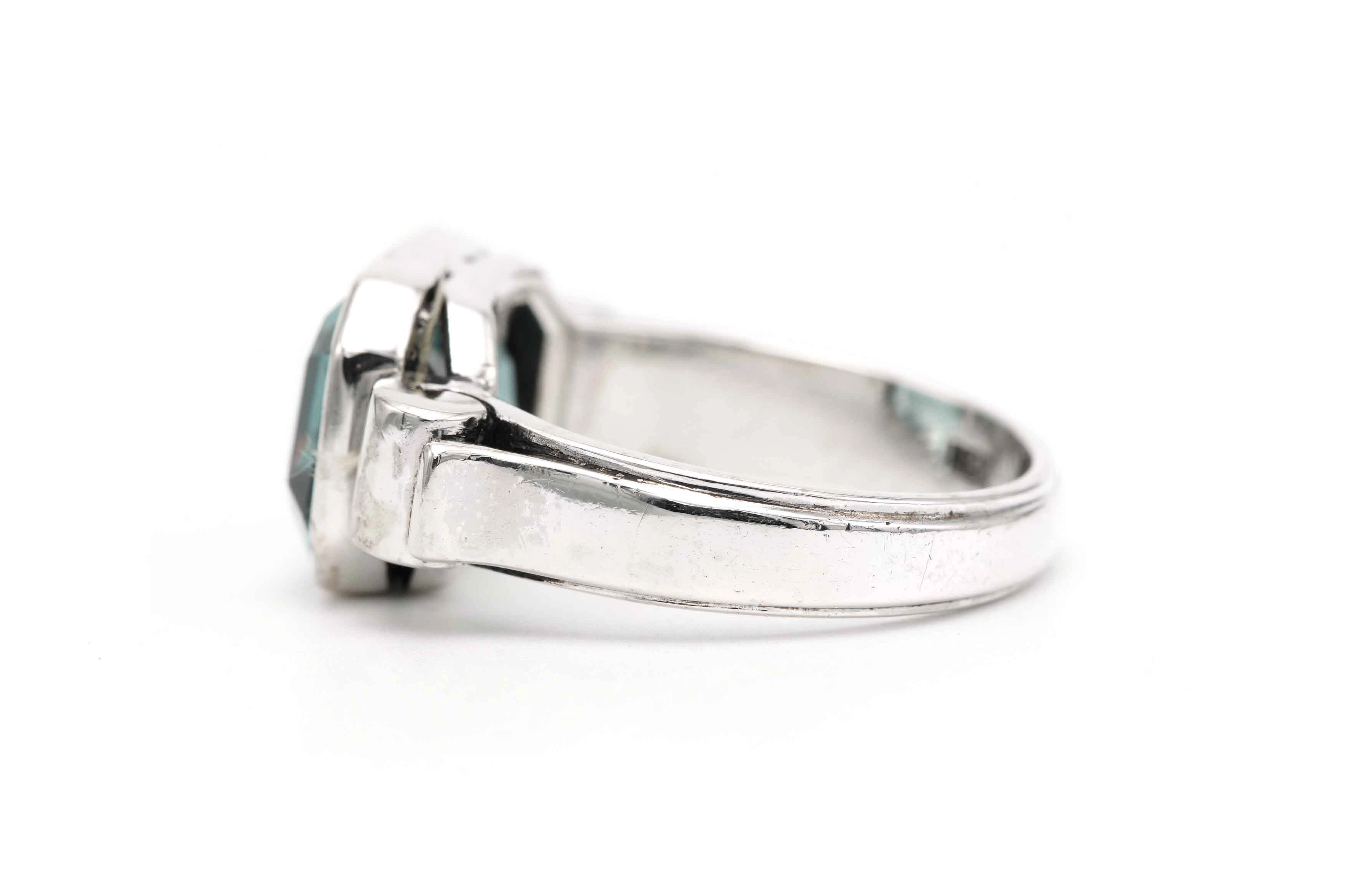 Bague Art Déco en argent 835 sertie d'une spinelle de synthèse