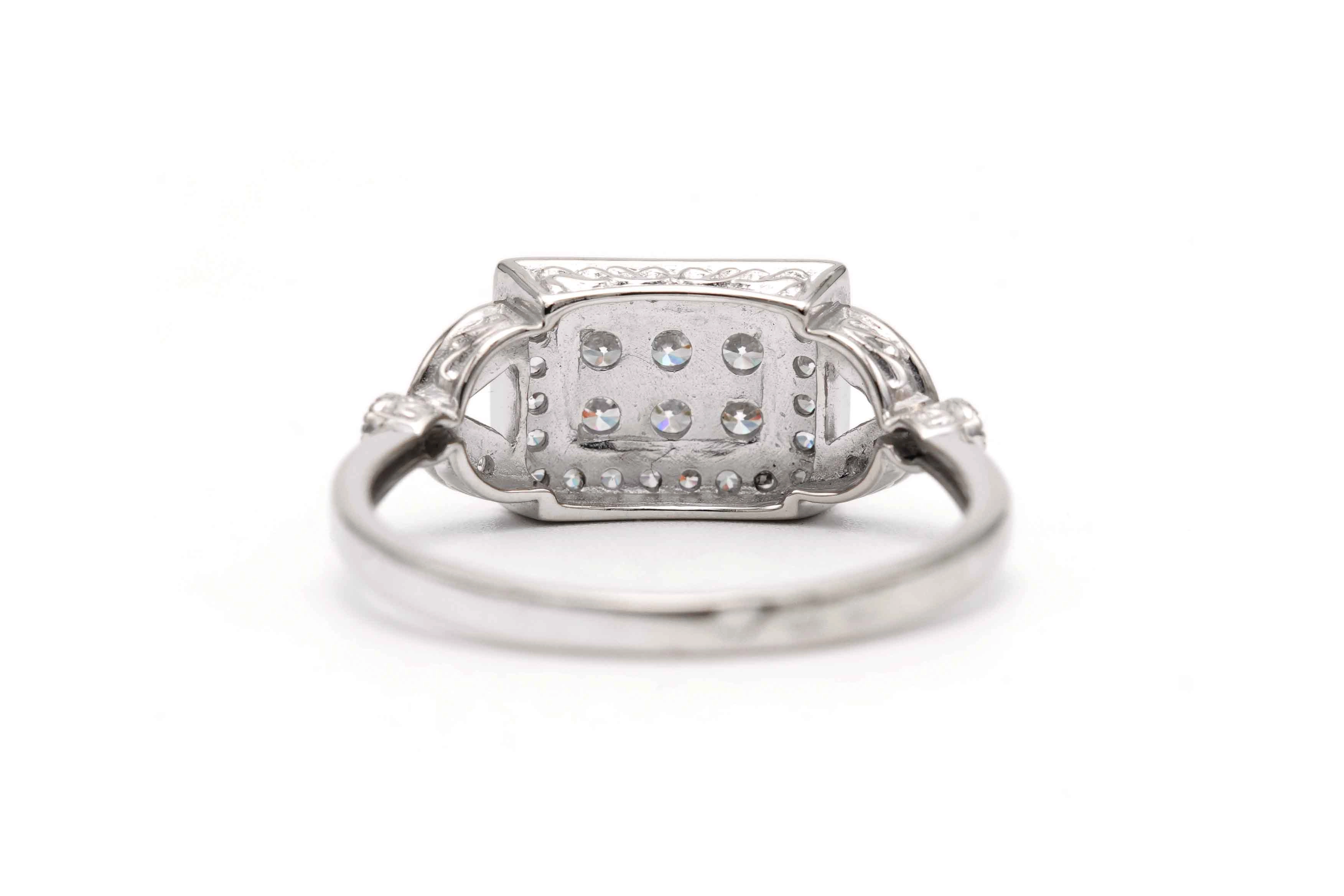 Bague contemporaine en or blanc 18 carats sertie de zirconiums