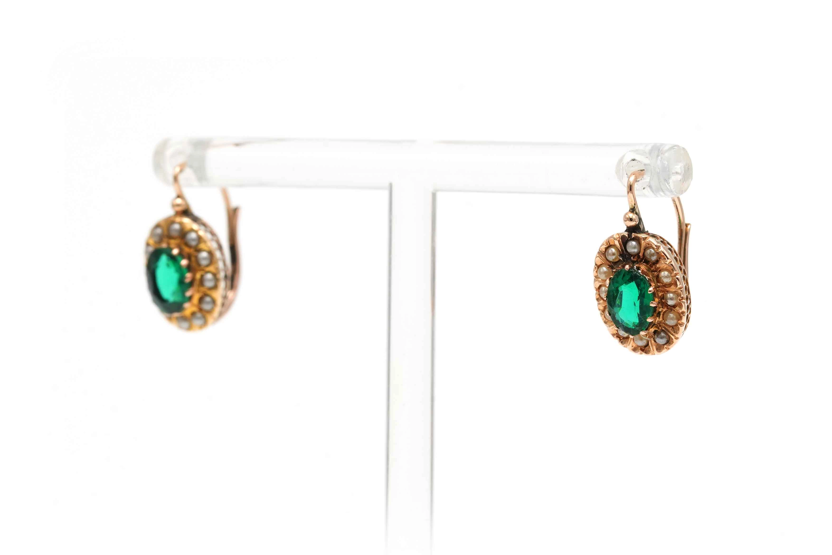 Boucles d'oreilles Napoléon III en or jaune 18 carats serties de perles et de cristal