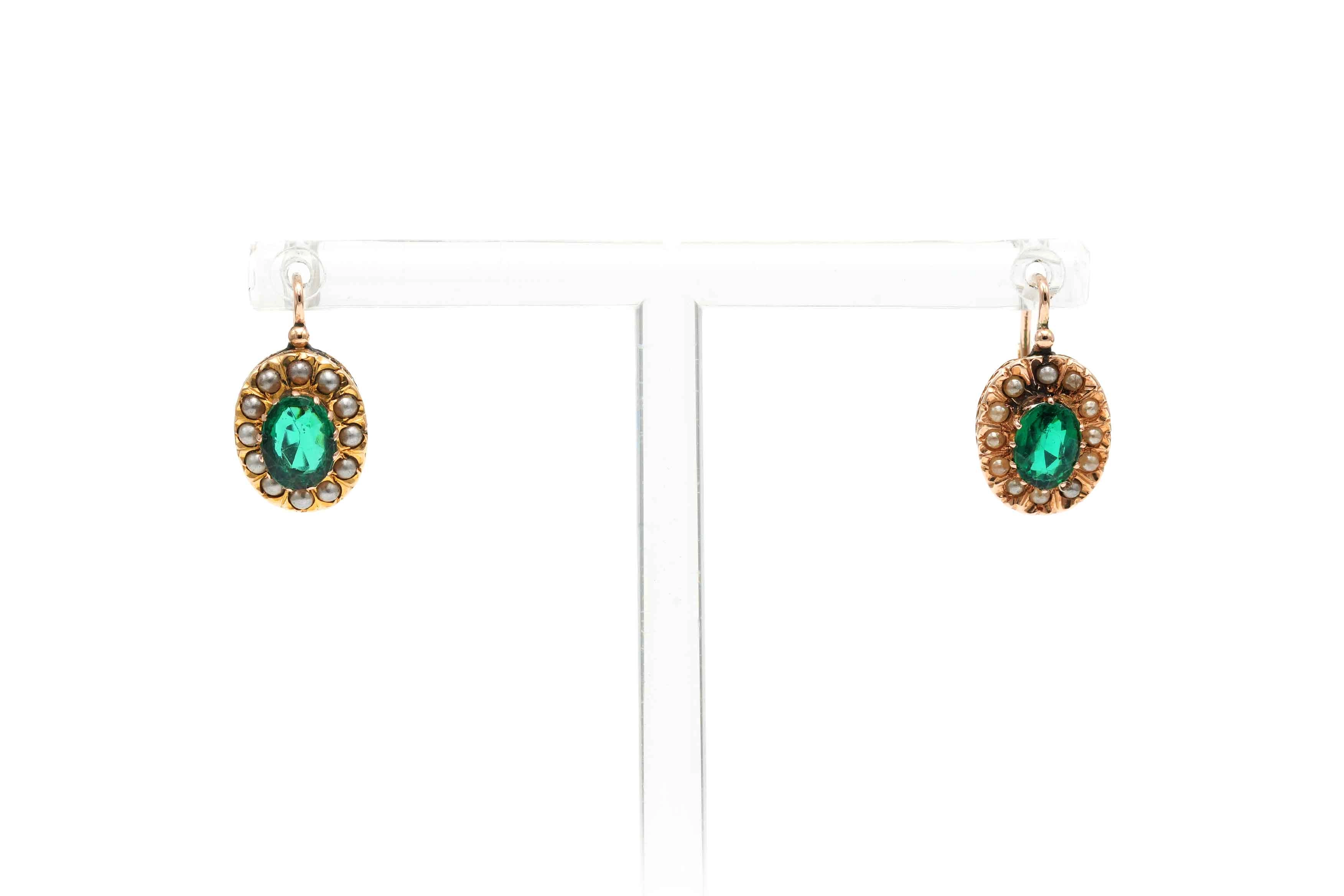 Boucles d'oreilles Napoléon III en or jaune 18 carats serties de perles et de cristal - - 1
