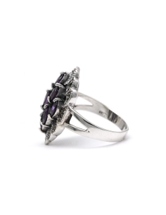 Bague contemporaine en argent 925 sertie de zirconiums et de marcassites