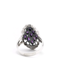 Bague contemporaine en argent 925 sertie de zirconiums et de marcassites
