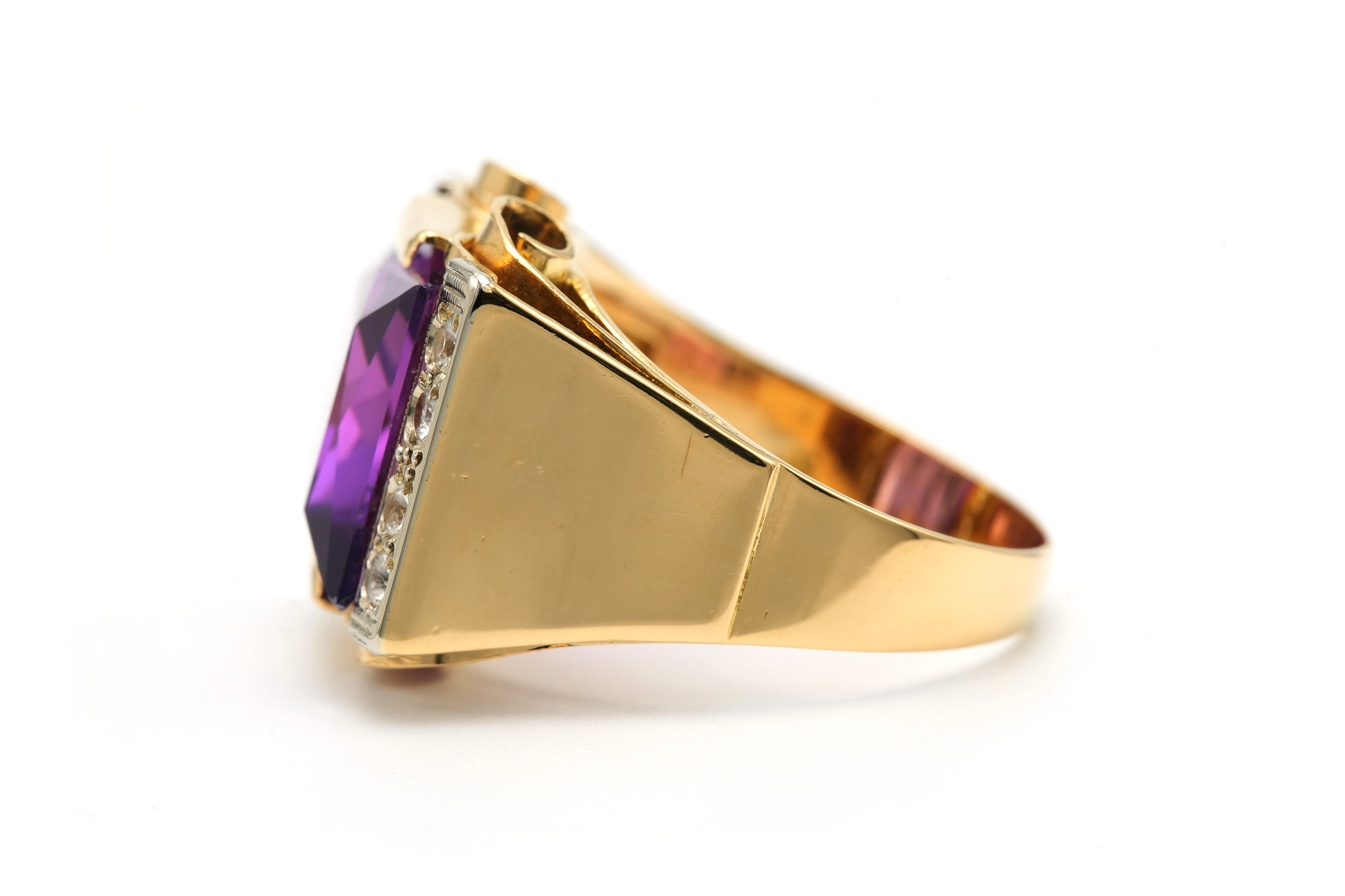 Bague Art Déco en or jaune 18 carats sertie d'une kunzite synthétique et de diamants "taille" rose - 3