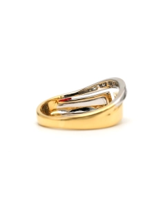 Bague contemporaine en or jaune et or blanc 18 carats sertie de diamants taille "brillant" (+-0.10ct) - 5