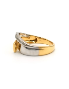Bague contemporaine en or jaune et or blanc 18 carats sertie de diamants taille "brillant" (+-0.10ct) - 7