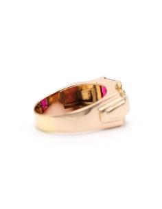 Bague Art Déco en or jaune 18 carats sertie d'un rubis synthétique et de diamants "taille" rose - 5