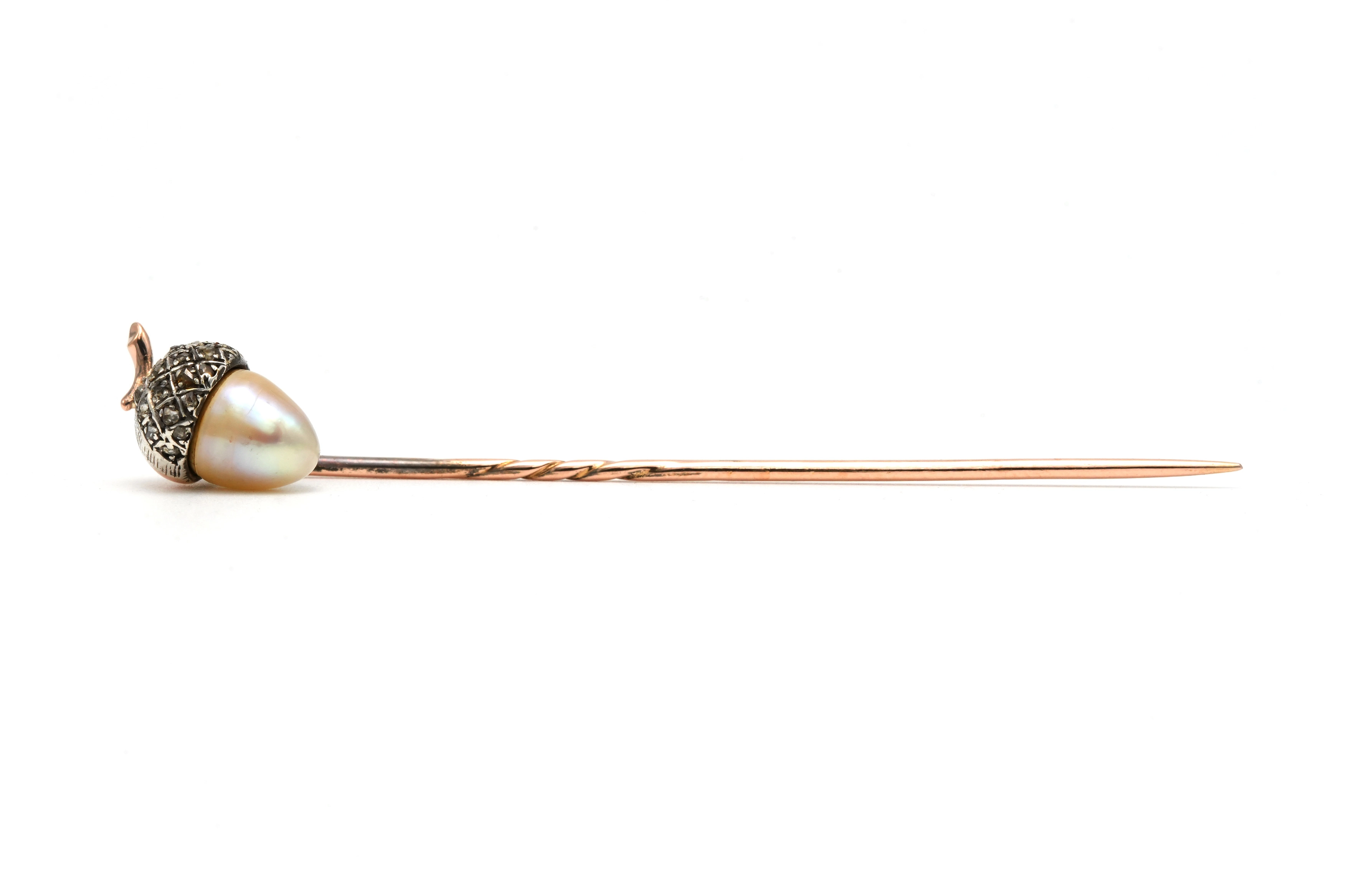 Broche Art Nouveau en or jaune 18 carats sertie de perles et de diamants taille "rose" - 1