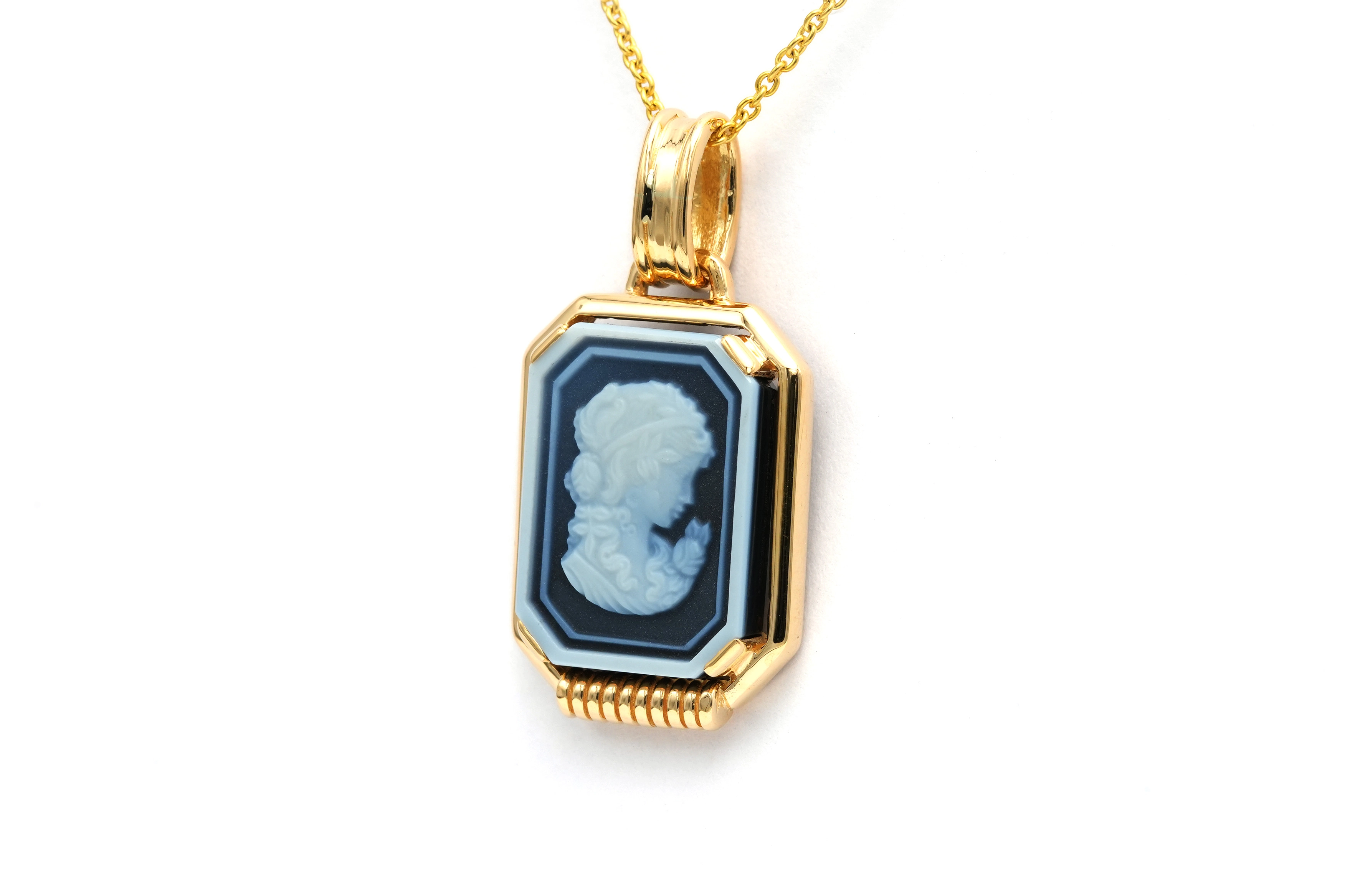 Pendentif Années 50 en or jaune 18 carats serti d'une camée en agate - - 2