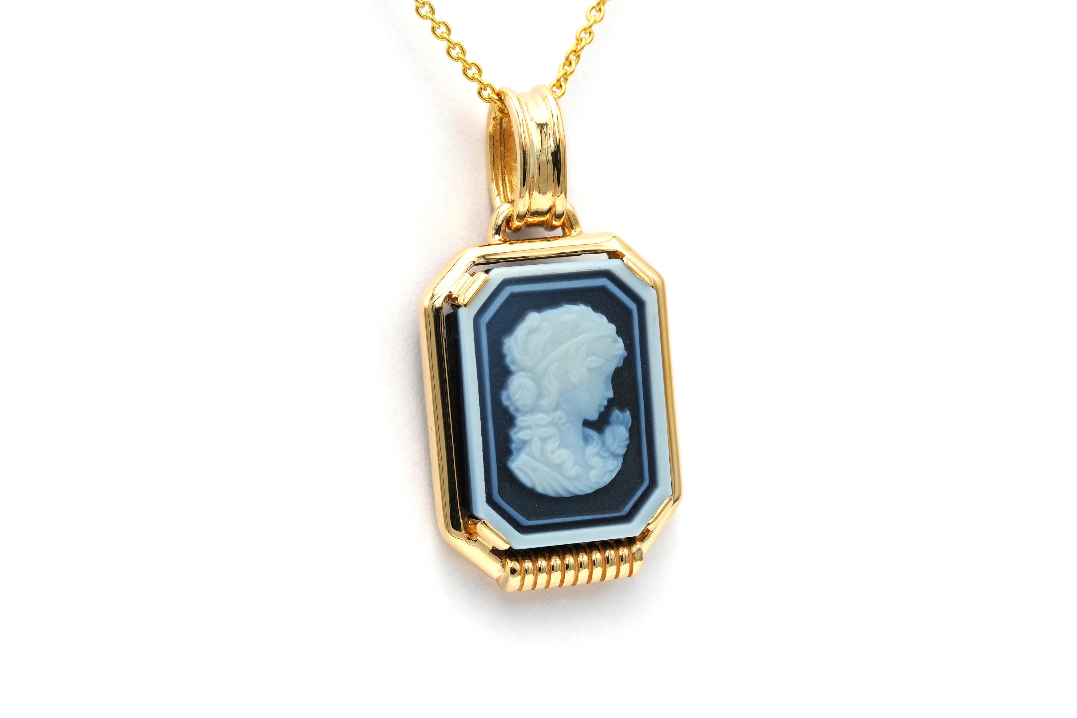 Pendentif Années 50 en or jaune 18 carats serti d'une camée en agate - - 3