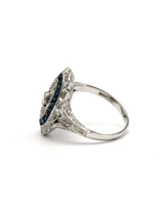 Bague Art Déco en or blanc 18 carats sertie de saphirs et d'un diamant "taille" brillant et de diamants "taille" rose - 7