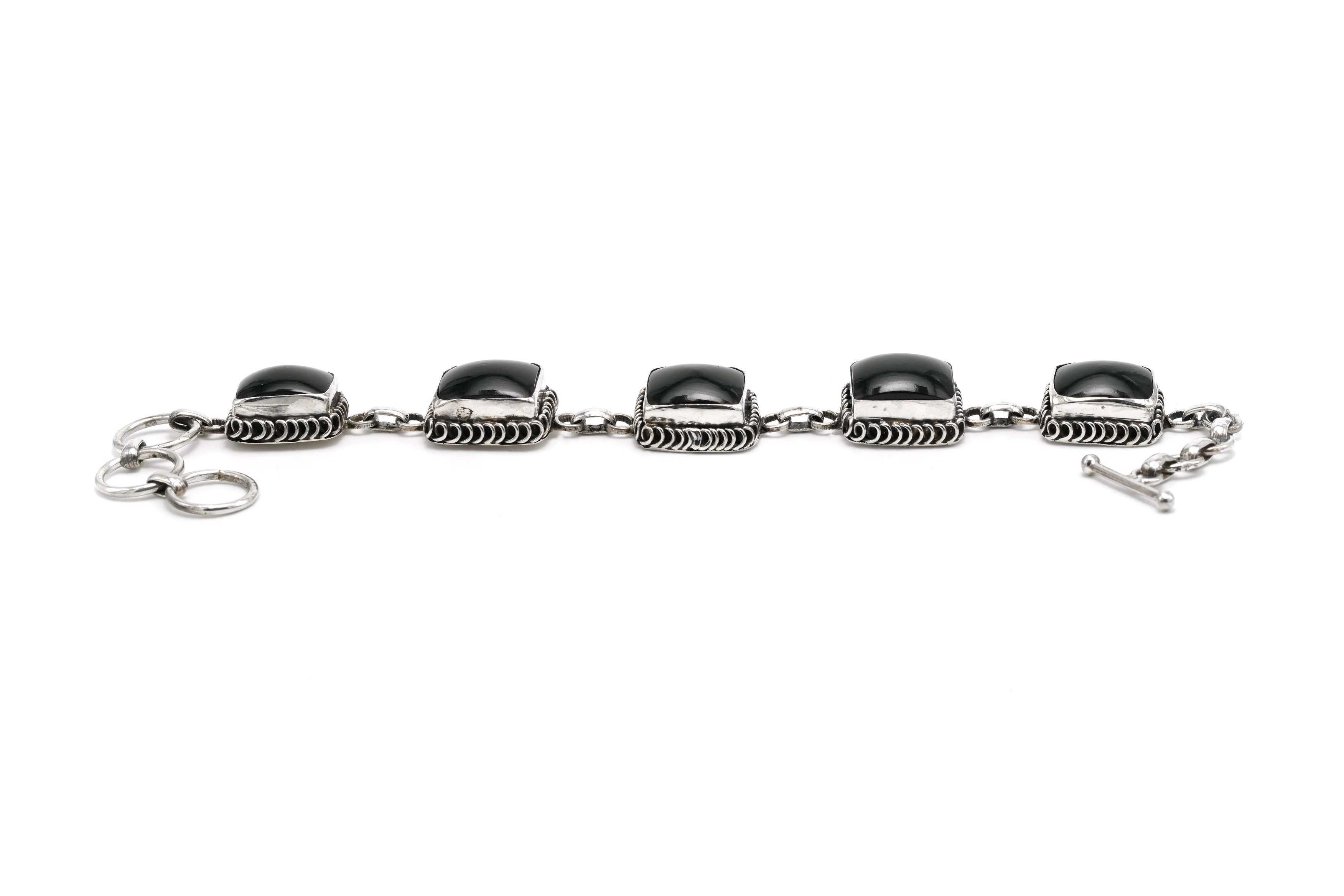 Bracelet contemporain en argent 925 serti d'onyx - 1