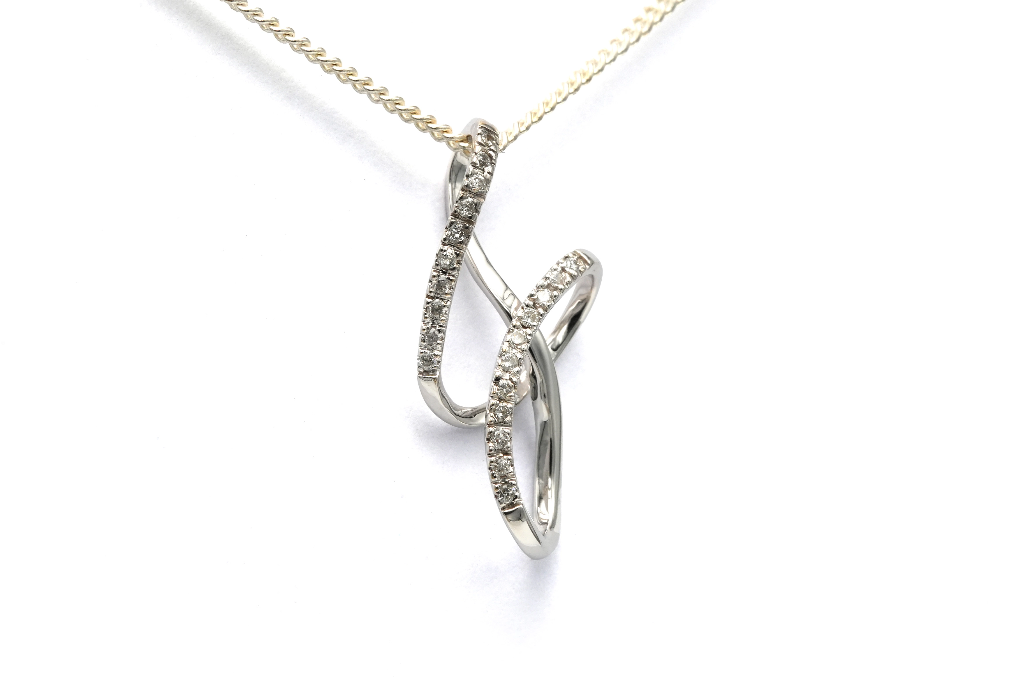 Pendentif contemporain en or blanc 18 carats serti de diamants taille "brillant" (+- 0.21ct) - 3