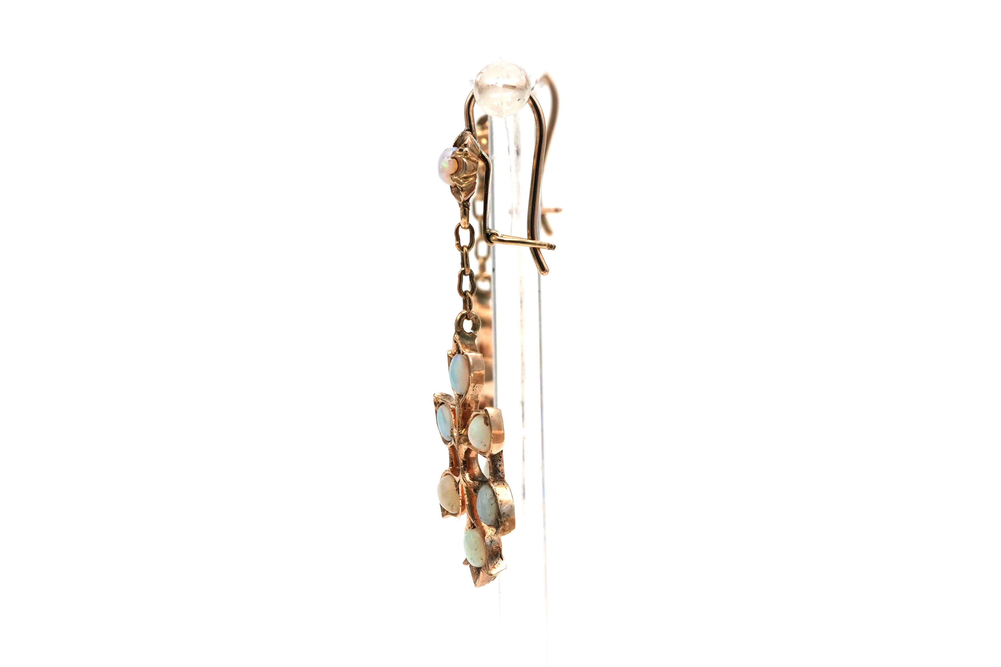 Boucles d'oreilles Art Déco en or jaune 9 carats serties d'opales - 3