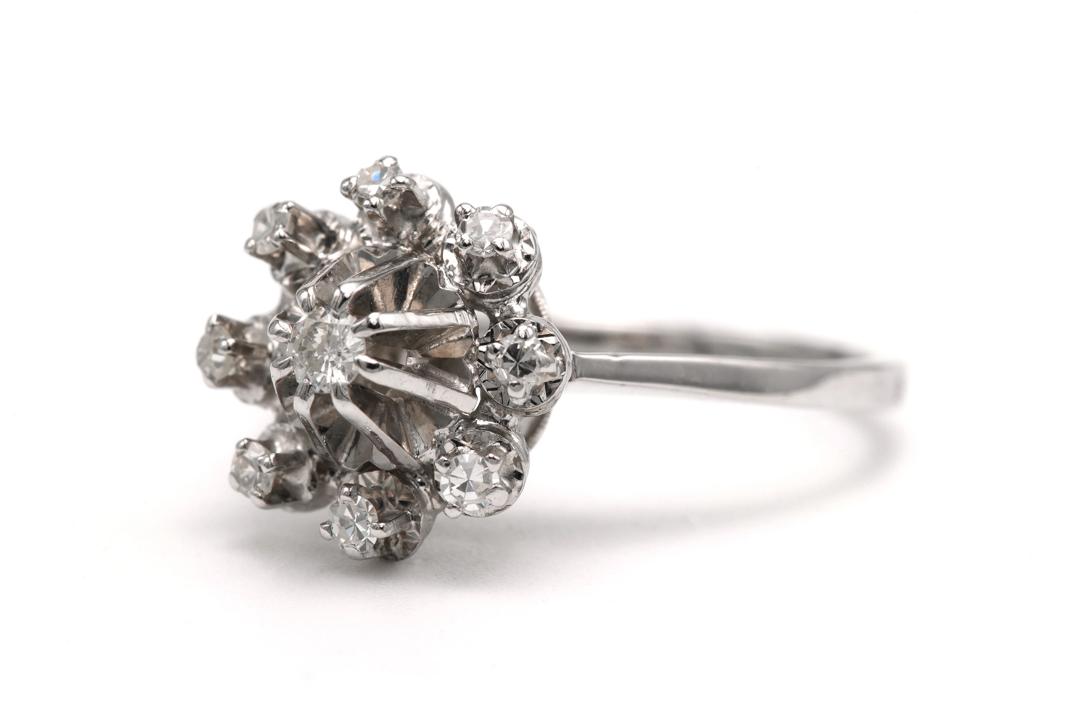 Bague Art Déco en or blanc 18 carats sertie de diamants taille "brillant" (+- 0.22ct) - 2