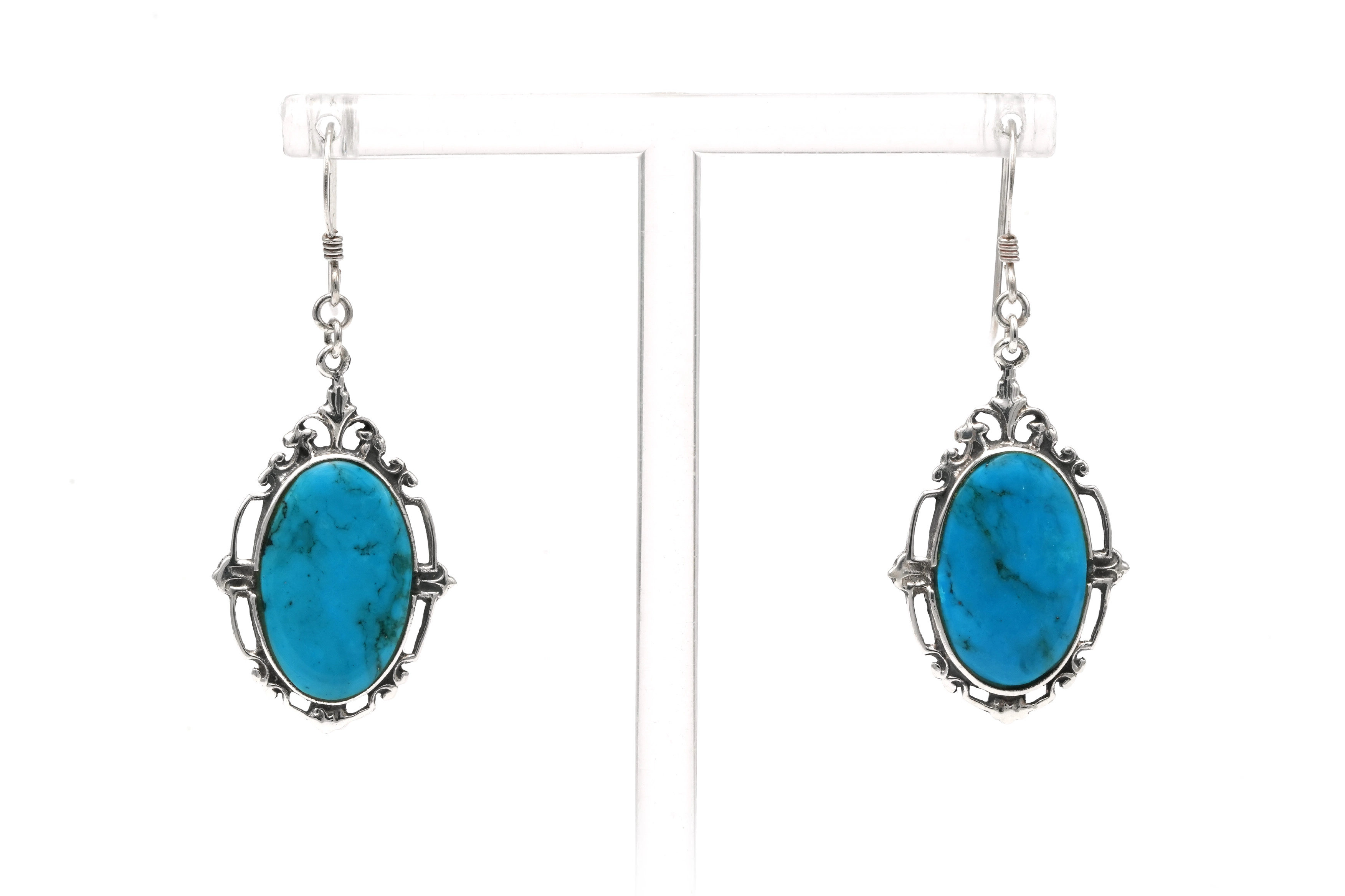 Boucles d'oreilles contemporaines en argent serties de turquoises - - 1