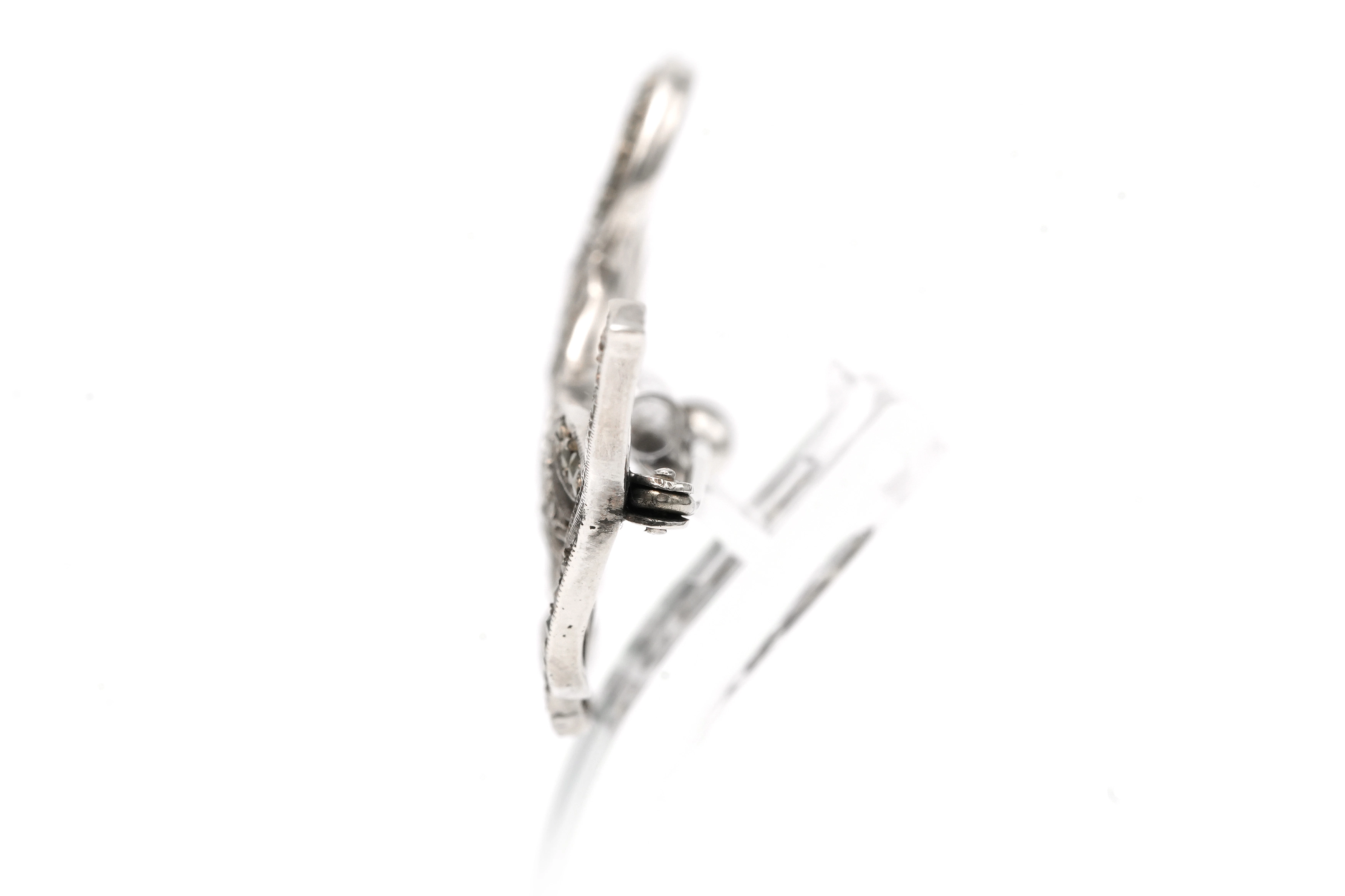 Broche Années 50 en argent sertie de marcassites - 3