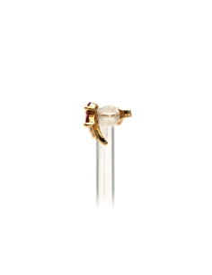 Boucles d'oreilles contemporaines en or jaune 18 carats serties de rubis et de diamants "taille" brillant (+-0.12 ct) - - 3