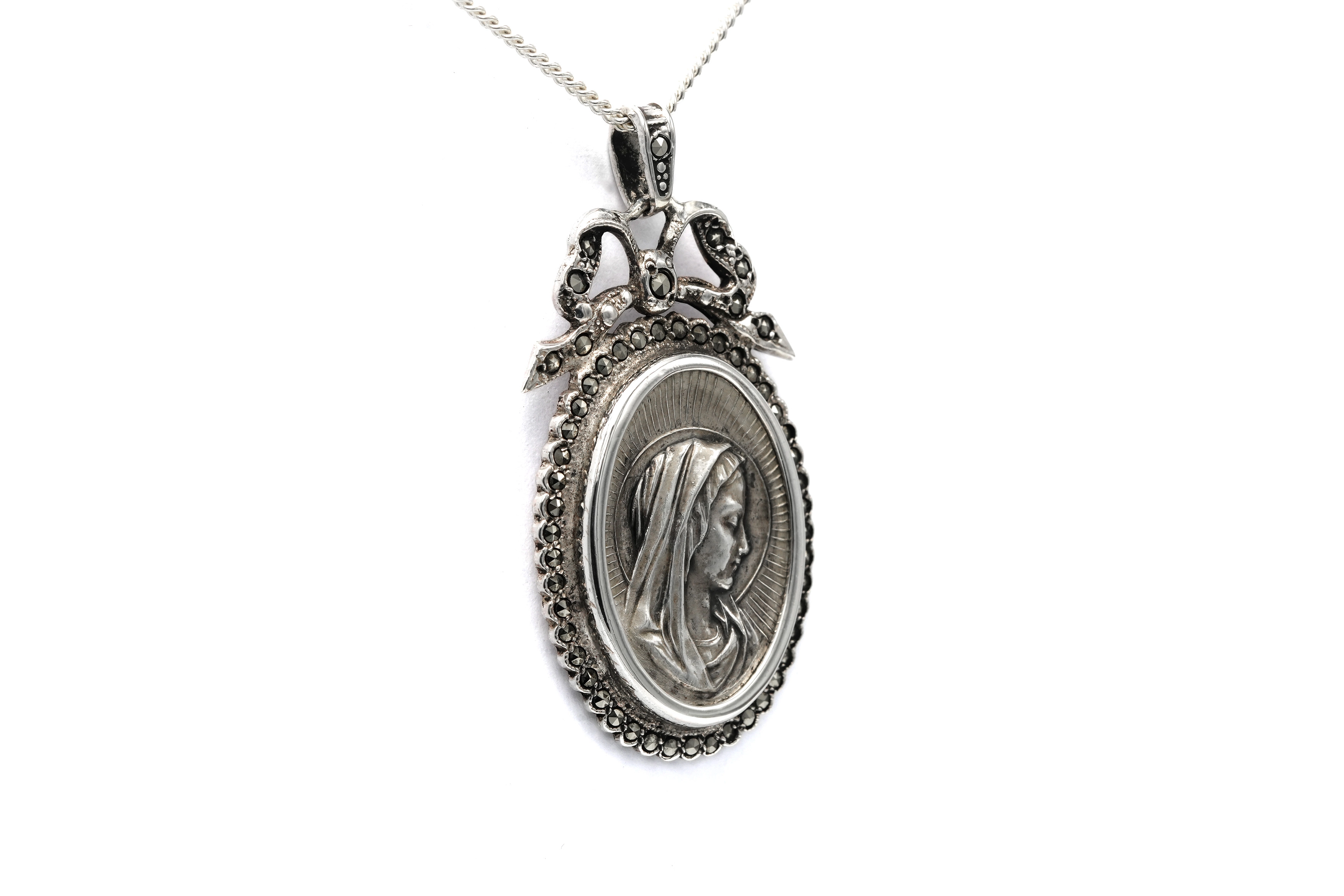 Pendentif Art Déco en argent serti de marcassites - 3