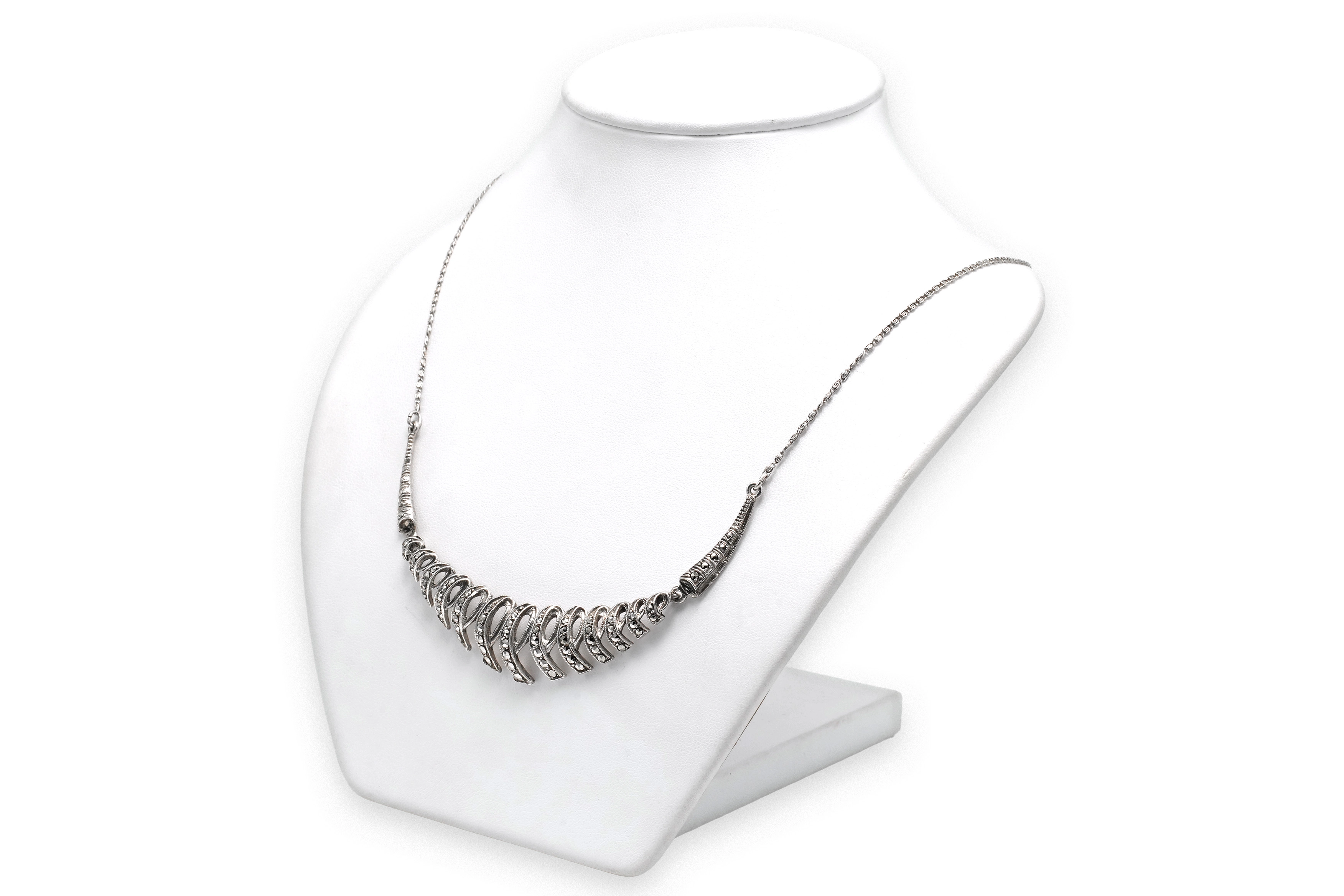 Collier Art Déco en argent serti de marcassites - 3