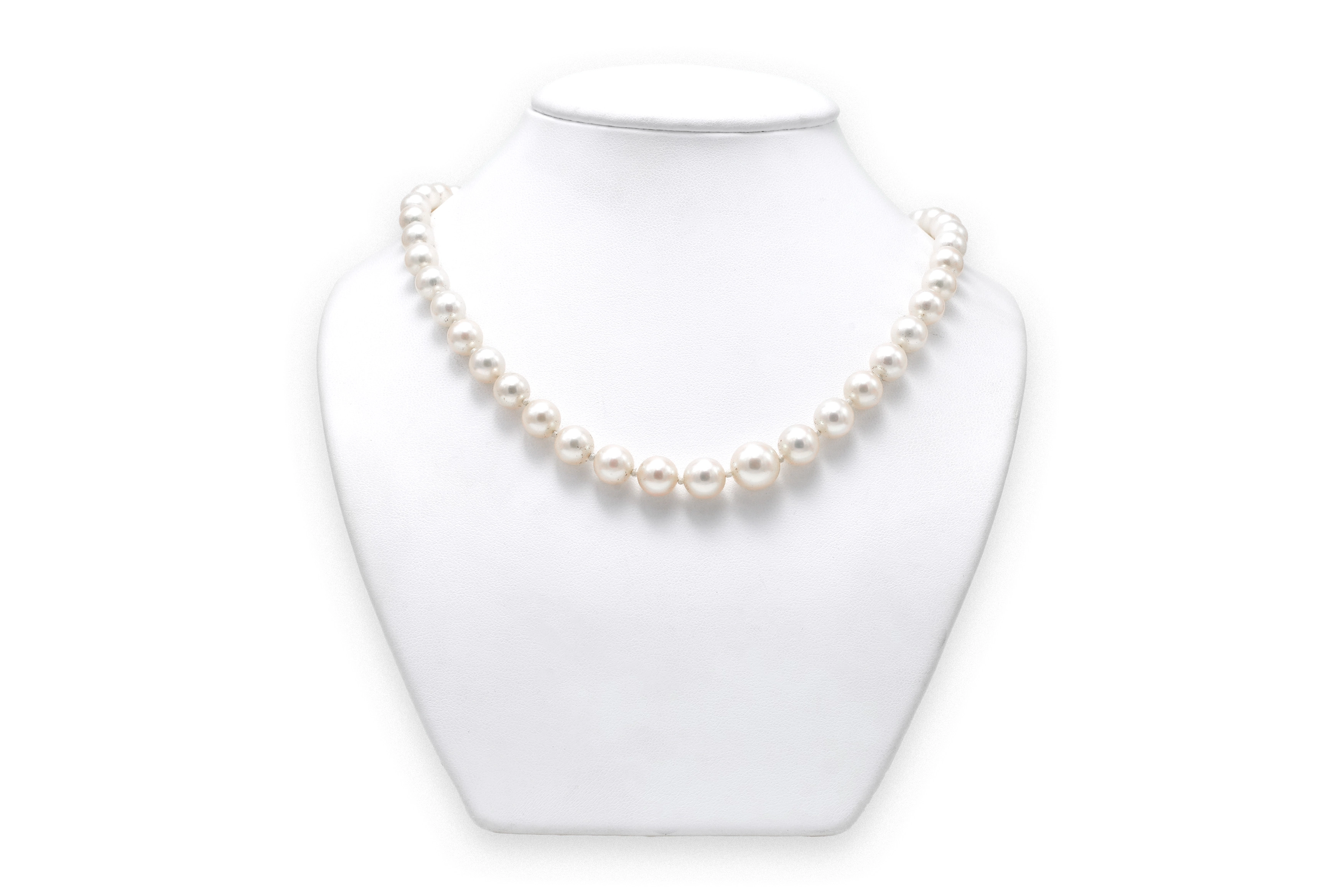 Collier de perles Années 50 en or blanc 18 carats serti de diamants taille "brillant" (+- 0.30 ct) - 2