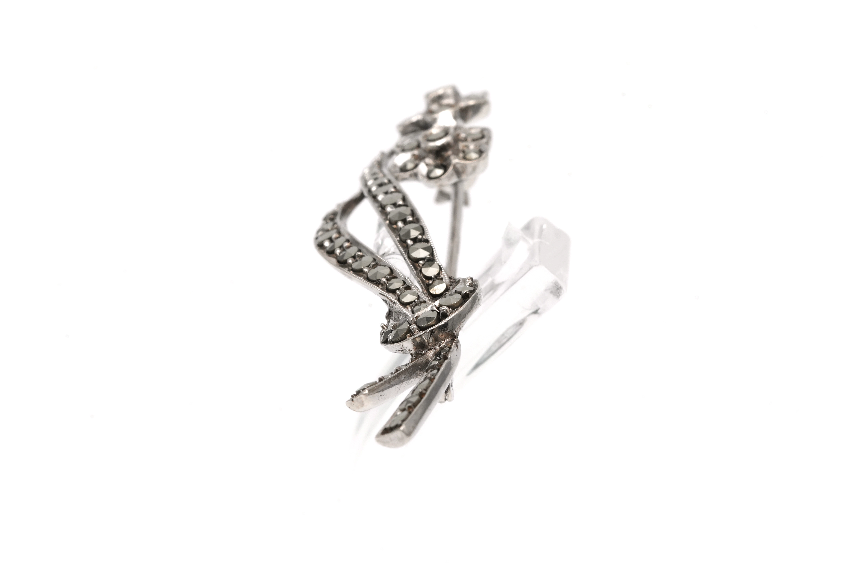 Broche Art Déco en argent 935 sertie de marcassites - 3
