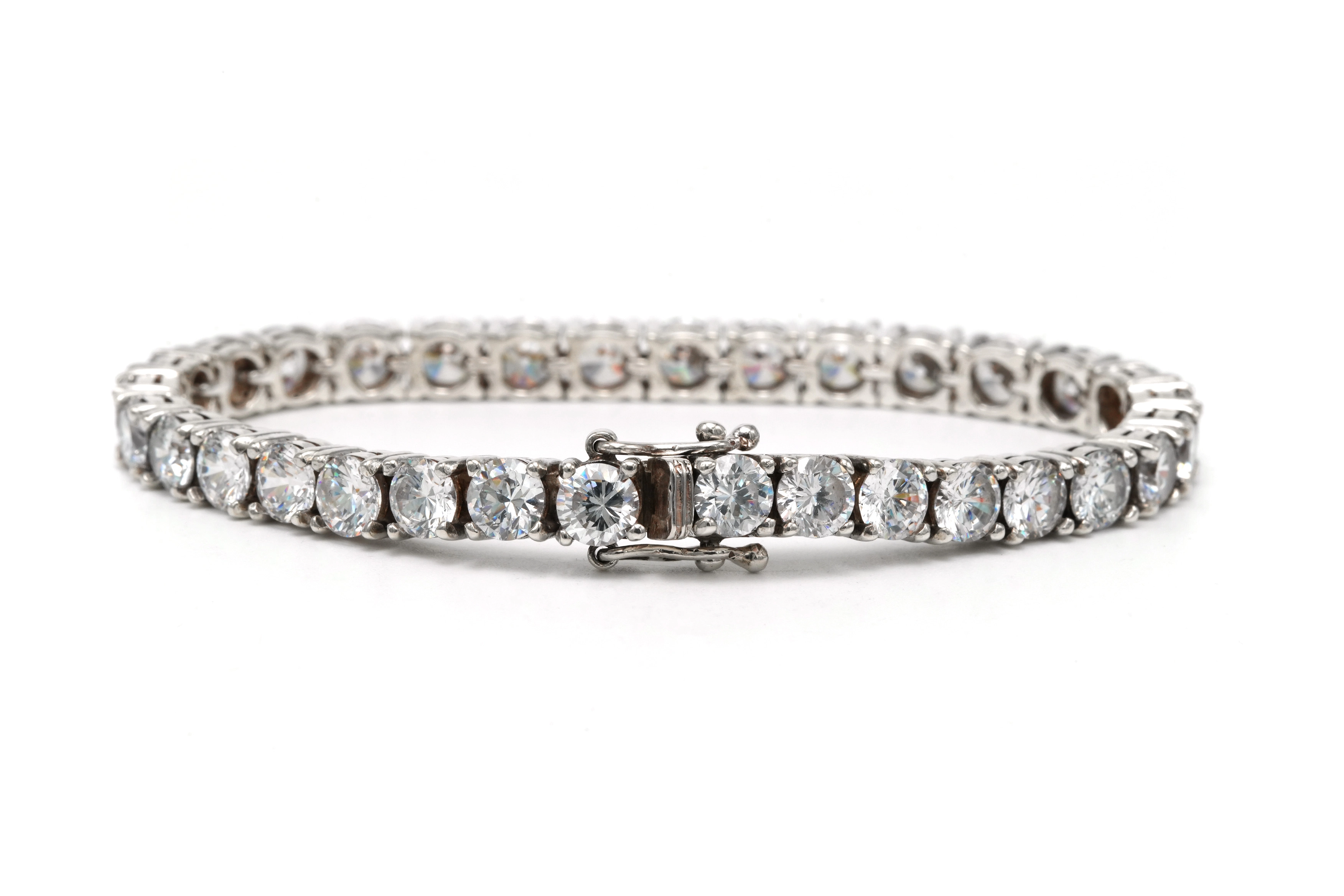 Bracelet contemporain en argent 925 serti de zirconiums - 4