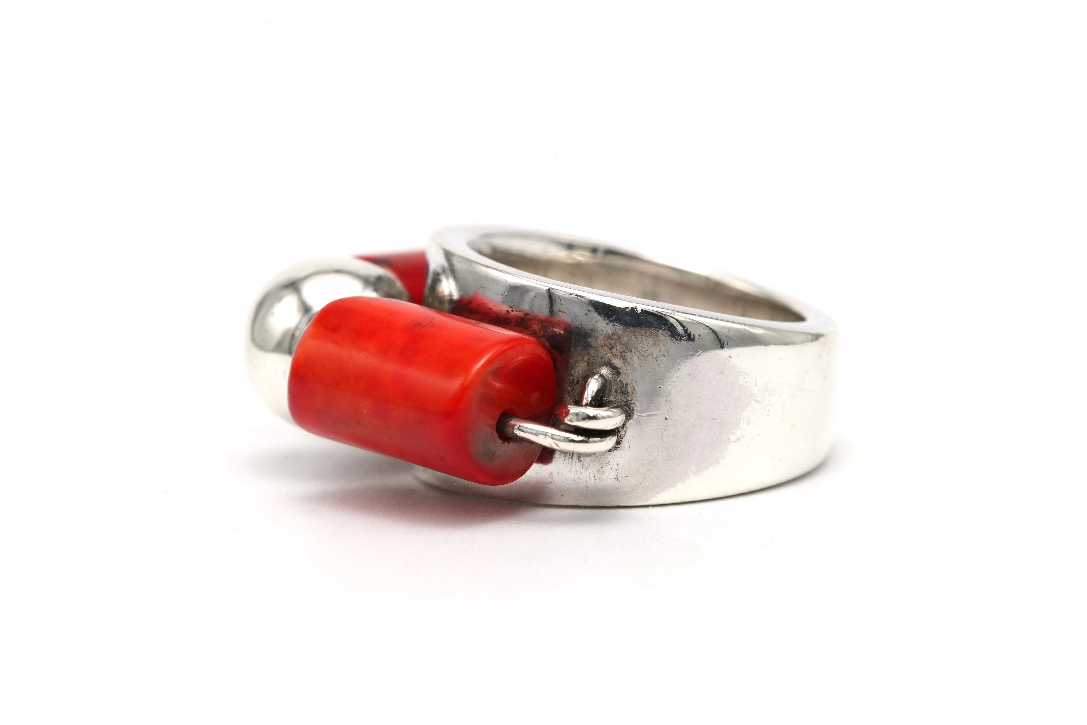Bague Années 70 en argent 925 sertie de corail - 3