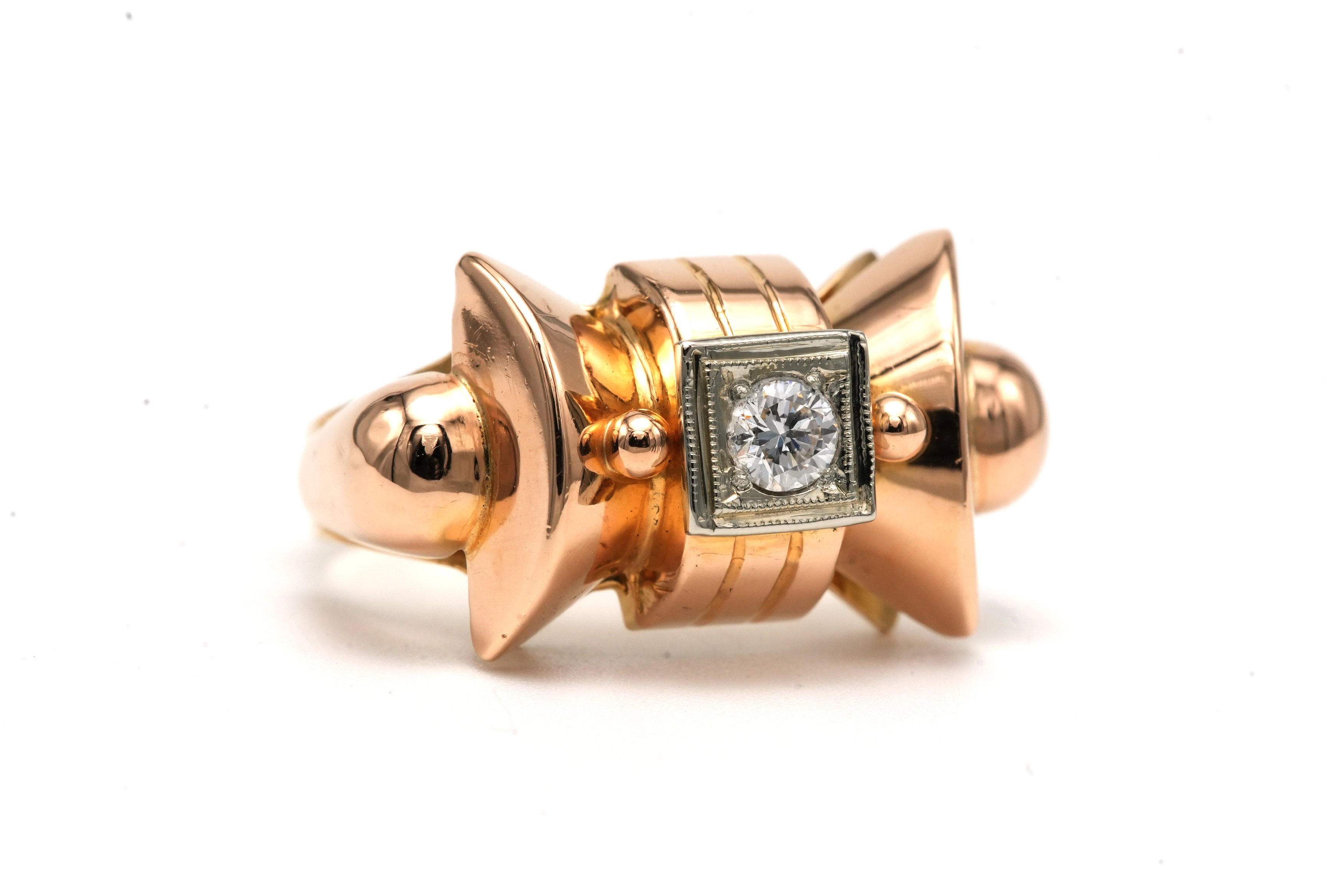 Bague Art Déco en or jaune 18 carats sertie d'un diamant taille "brillant" (+- 0.13ct) - 6