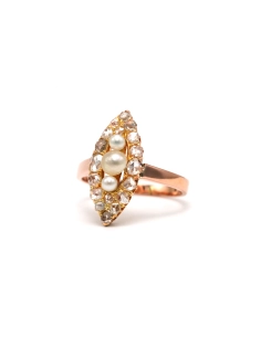 Bague Art Déco en or jaune 18 carats sertie de diamants taille "rose" et de perles - 2