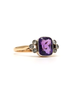Bague Art Déco en or jaune 18 carats sertie d'une améthyste et de diamants taille "rose" - 6