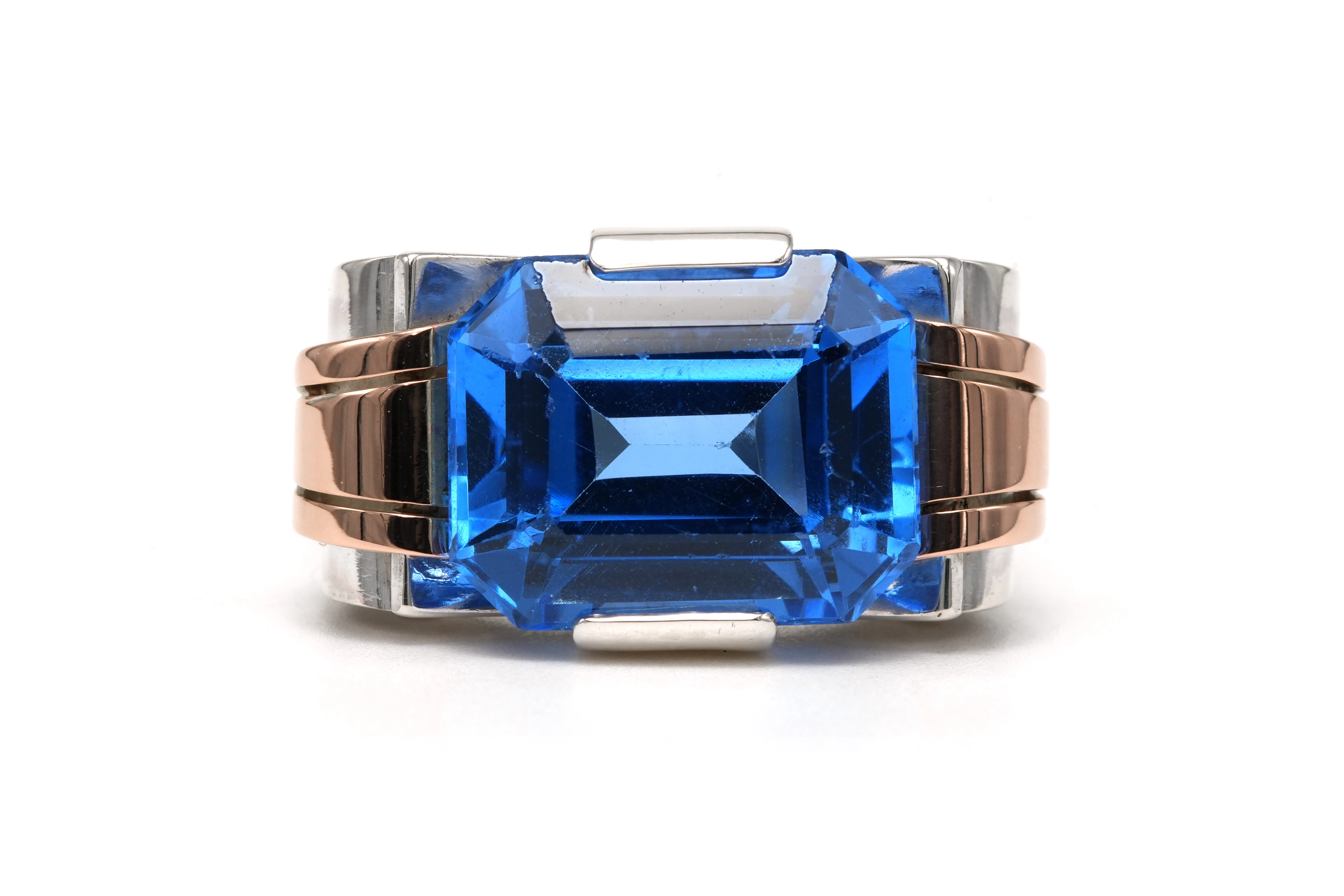 Bague Art Déco en argent 900 sertie d'une spinelle de synthèse - 1