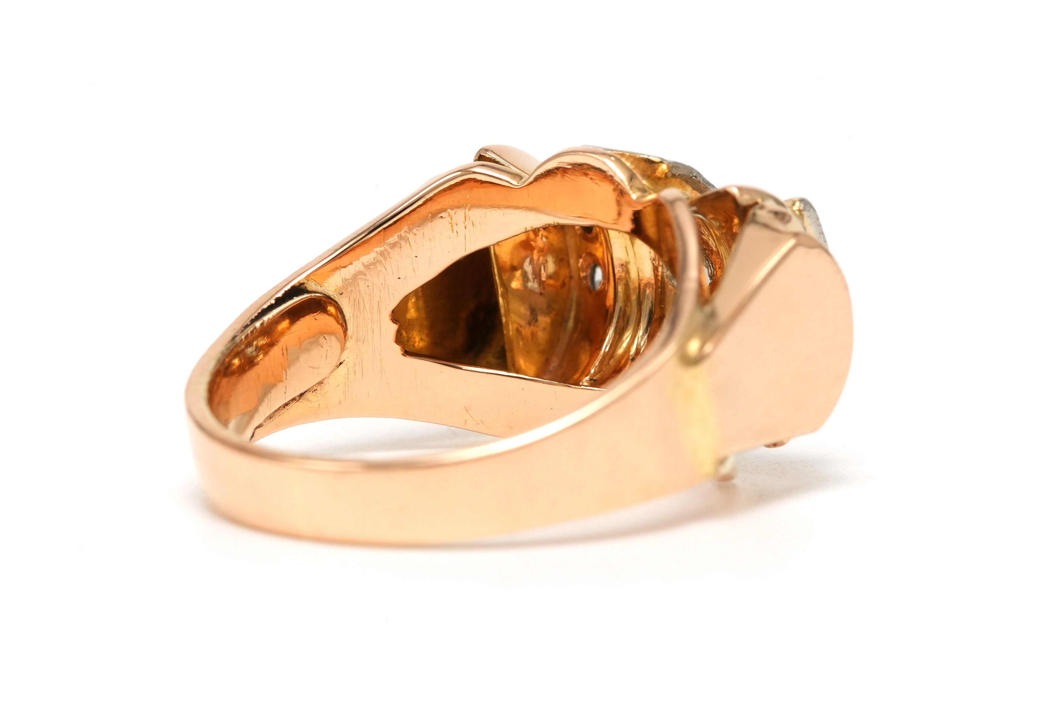 Bague Art Déco en or jaune 18 carats sertie de diamants taille "rose" - 5