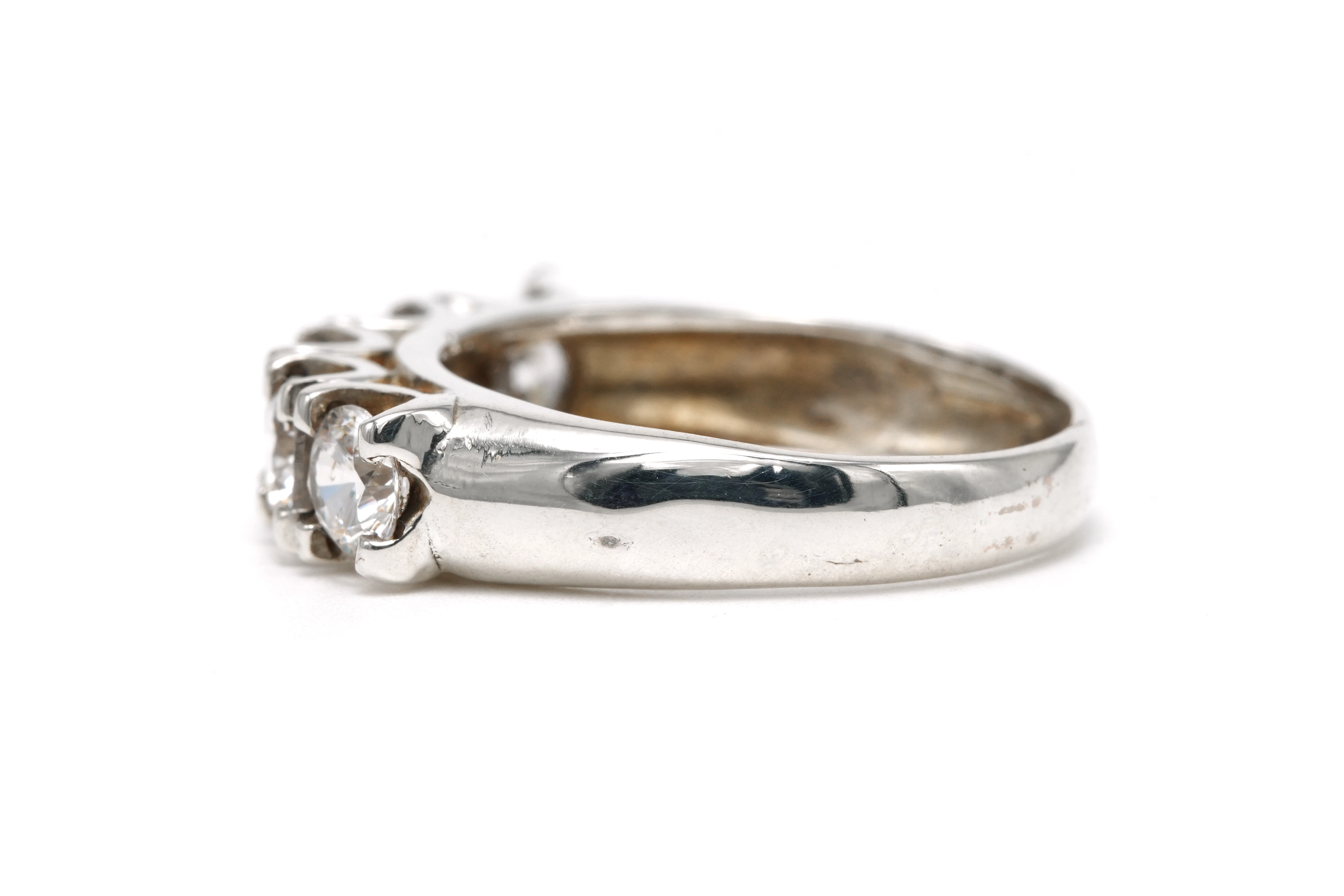 Bague contemporaine en argent 925 sertie de zirconiums - 3