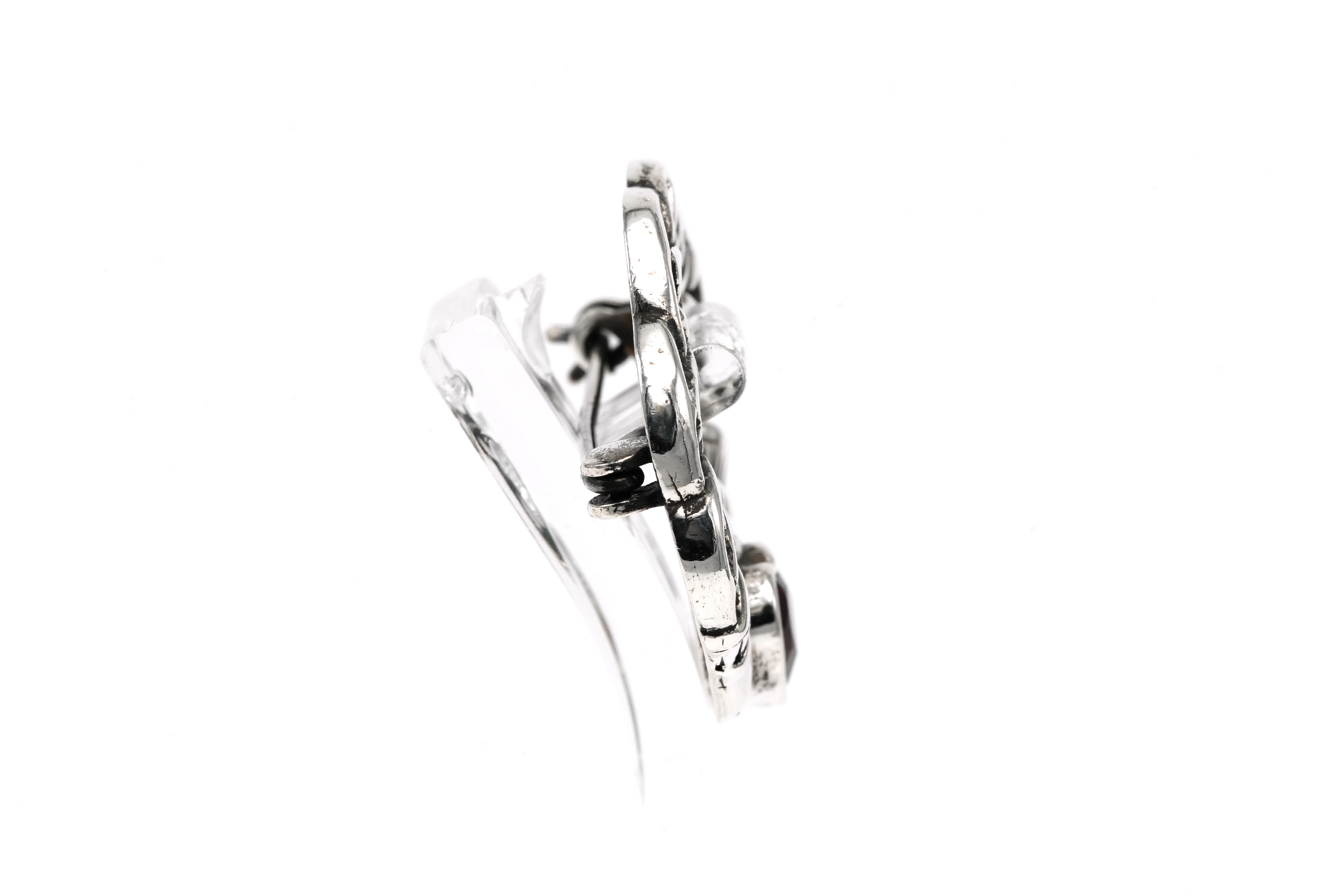 Broche contemporaine en argent 925 sertie d'un grenat - 5