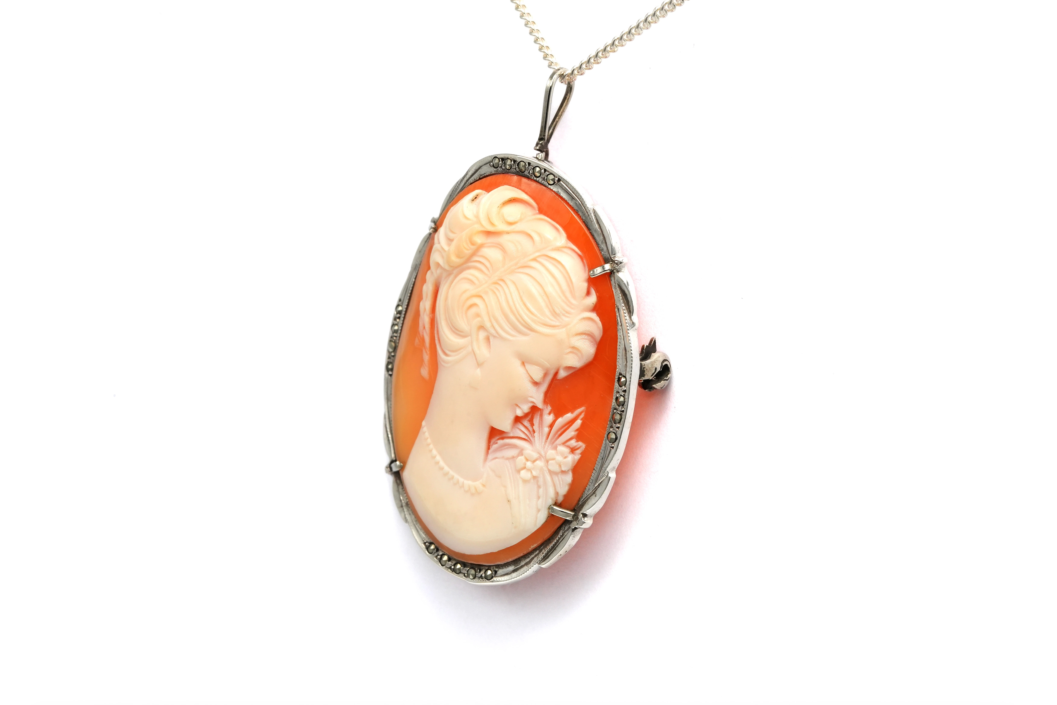 Pendentif Années 70 en argent 800 serti d'un camée et de marcassites - 2
