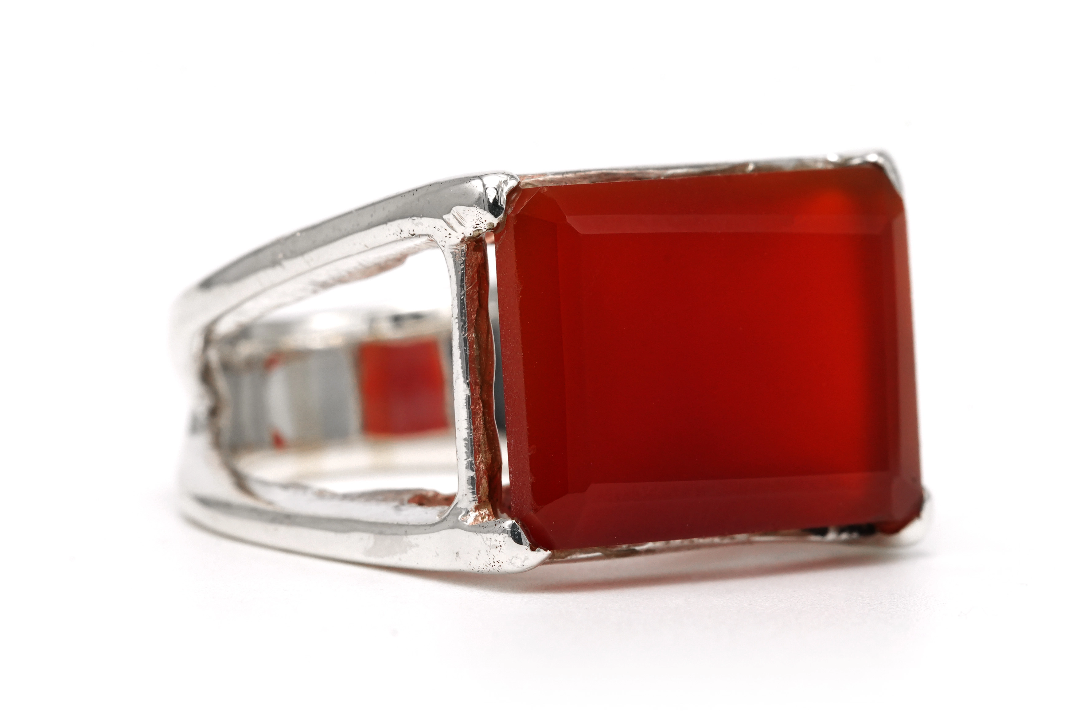 Bague contemporaine en argent 925 sertie d'une cornaline - 6