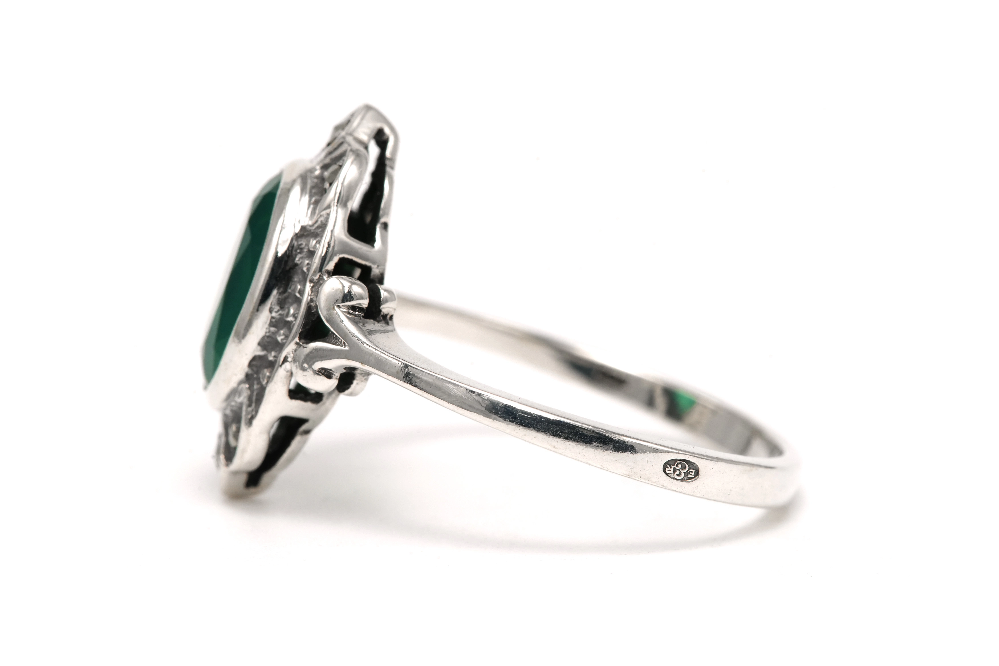Bague Années 70 en argent 925 sertie d'une chrysoprase et de marcassites - 3