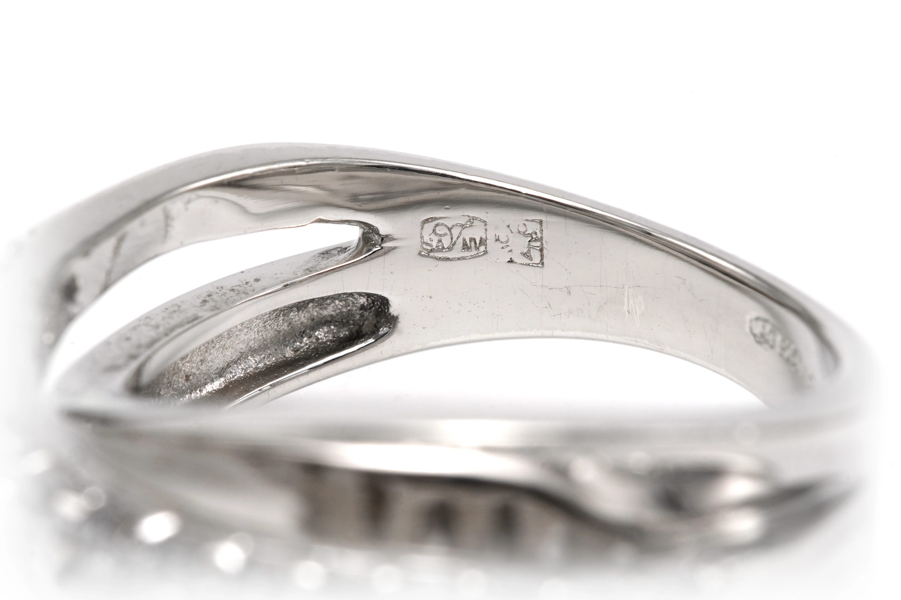 Bague contemporaine en argent 925 sertie de zirconiums - 8