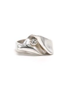 Bague Années 70 en argent 925 sertie d'un zirconium - 1
