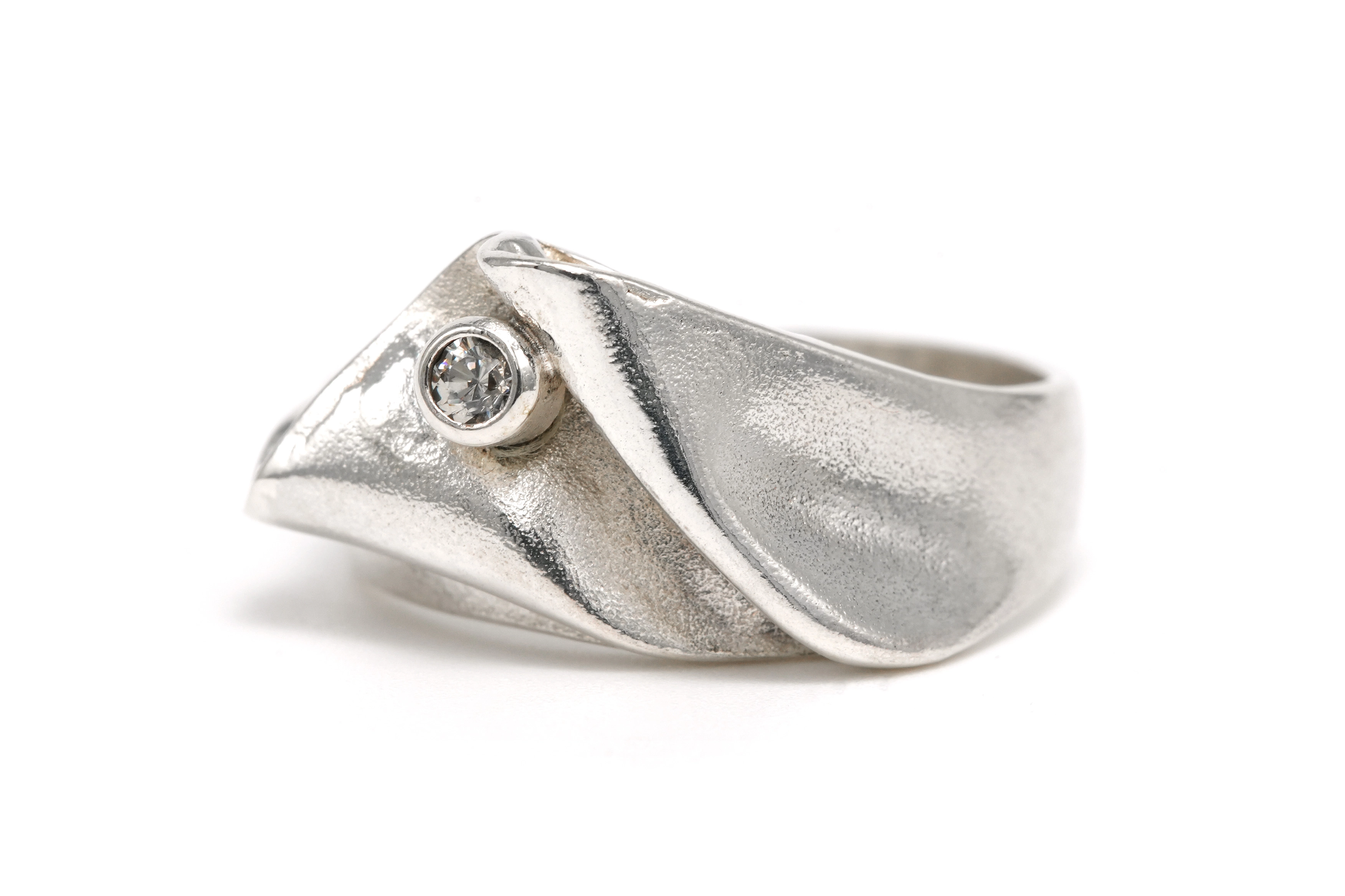 Bague Années 70 en argent 925 sertie d'un zirconium - 2