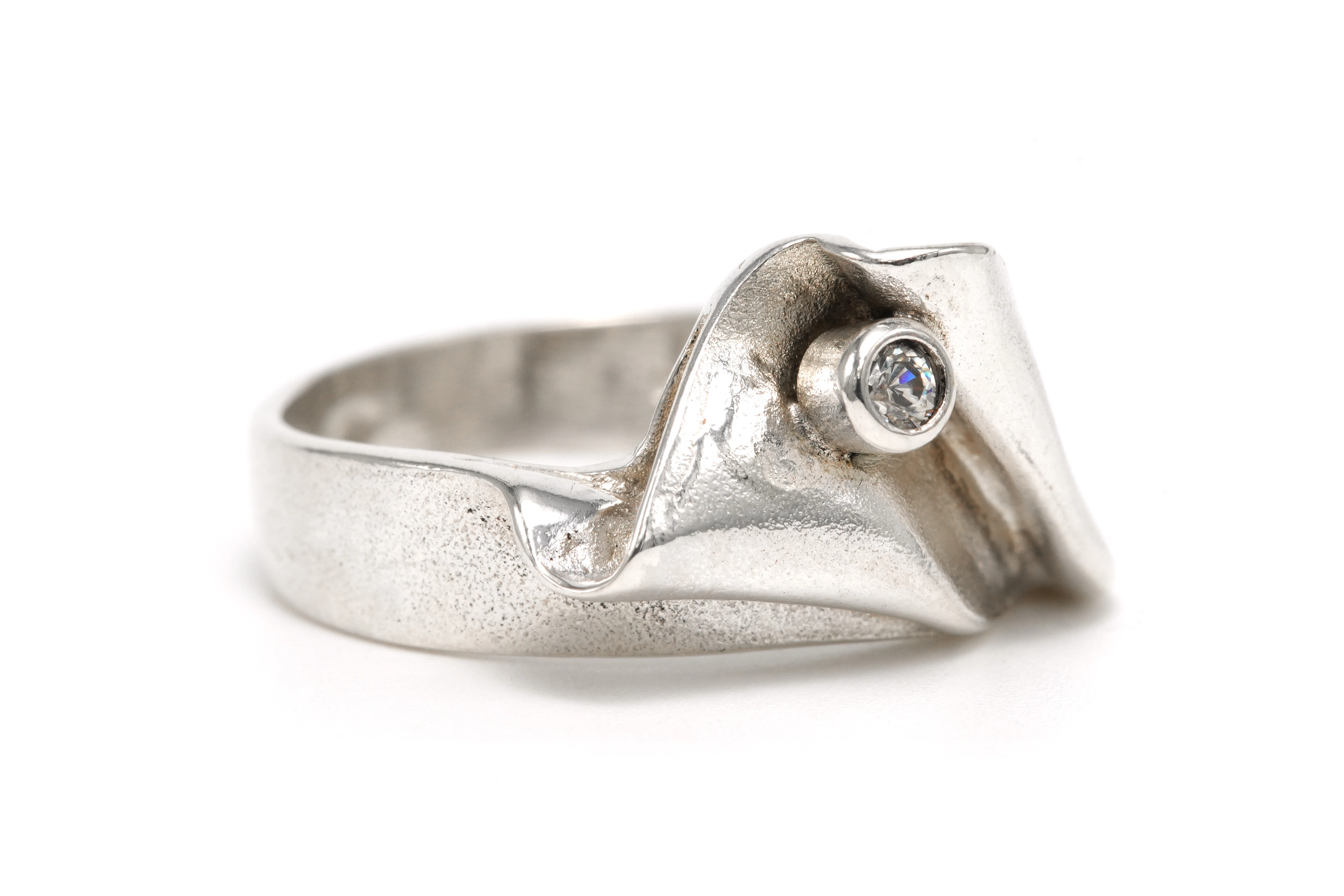 Bague Années 70 en argent 925 sertie d'un zirconium - 6